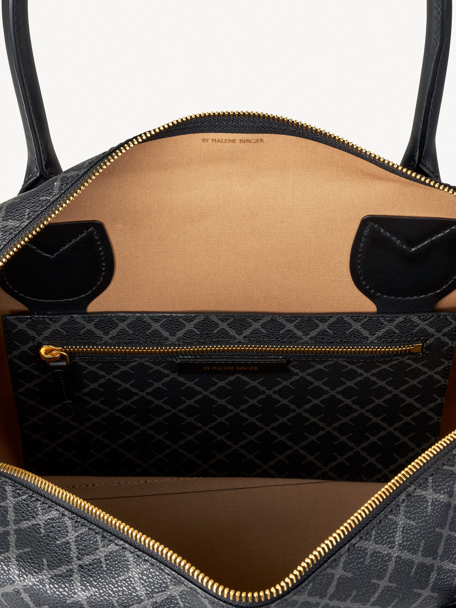 Lullu Small travel bag