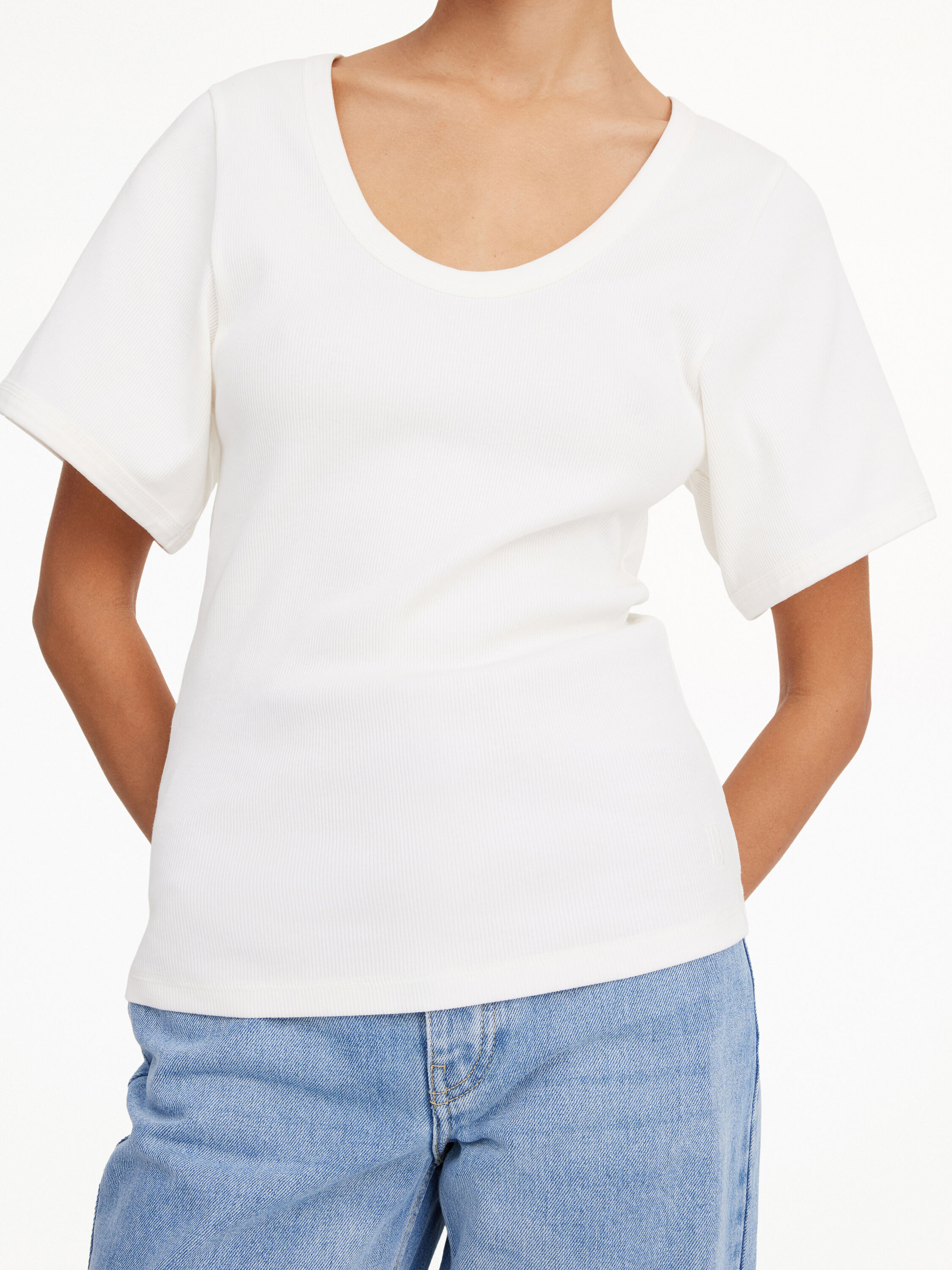 Lunai T-shirt - Buy Tops & blouses online | By Malene Birger