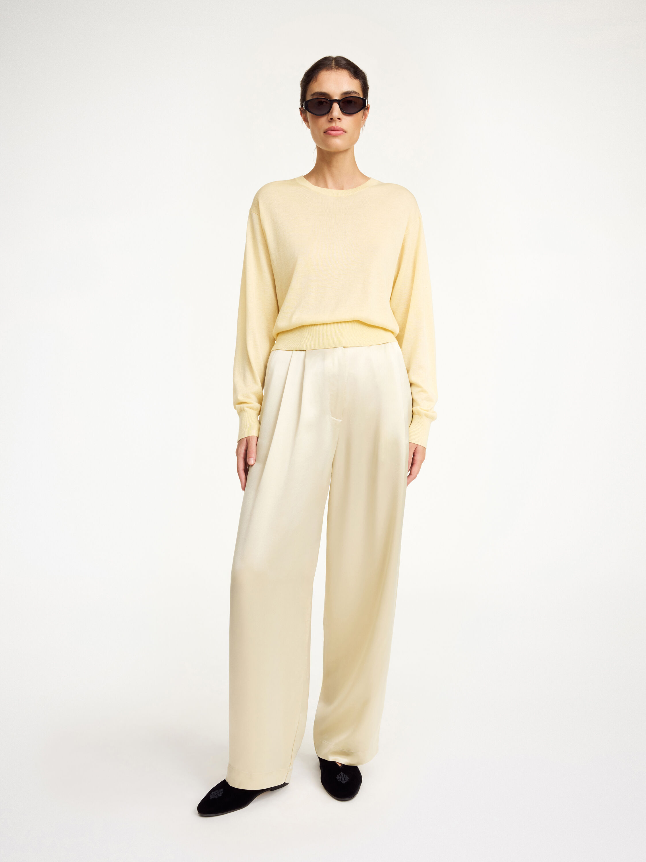 Mantea Sweater
