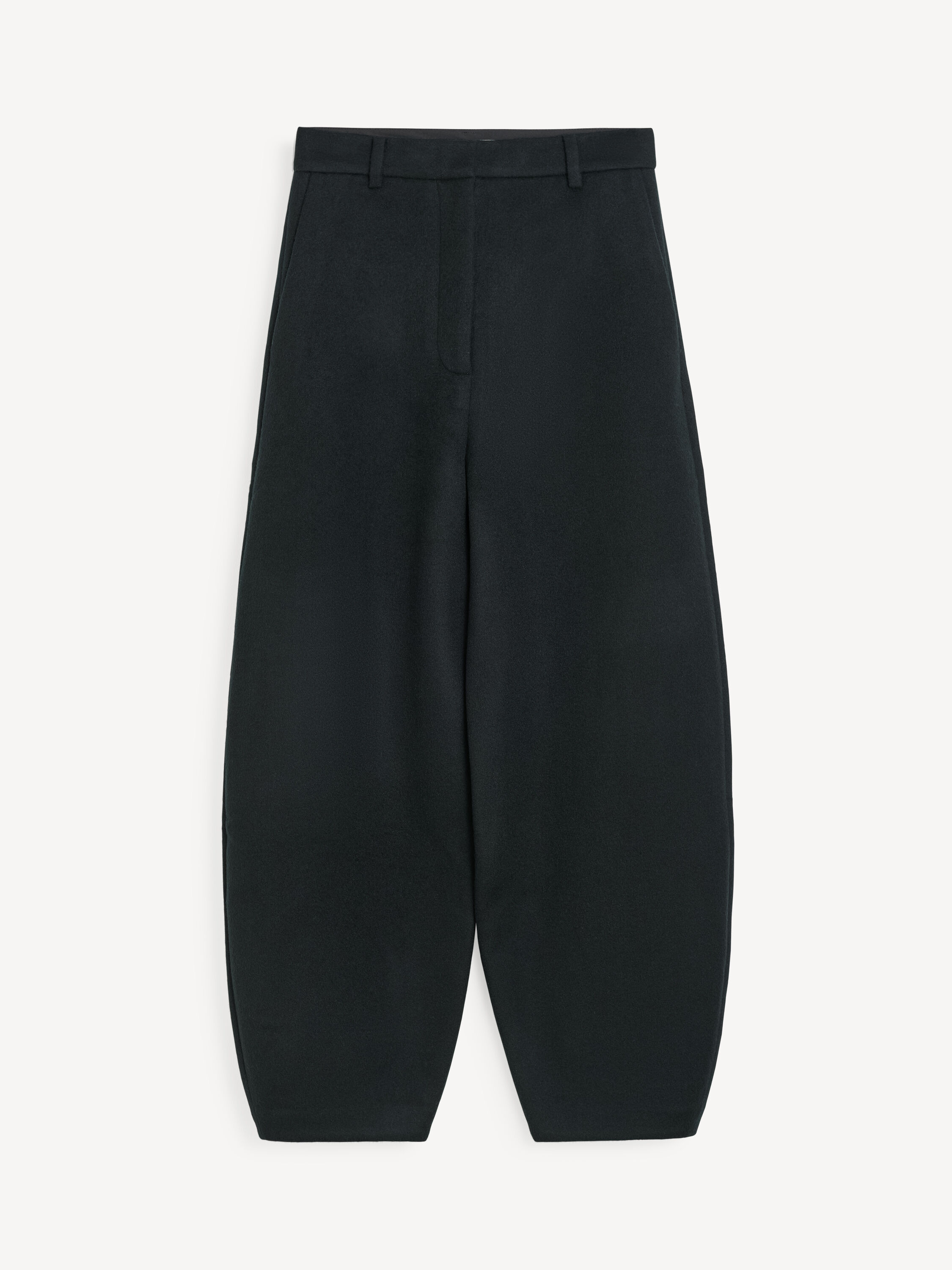 【関税込み】By Malene Birger ブラック Francinne ベスト By Malene Birger Francinne V-Neck Button-Down Vest | Neiman