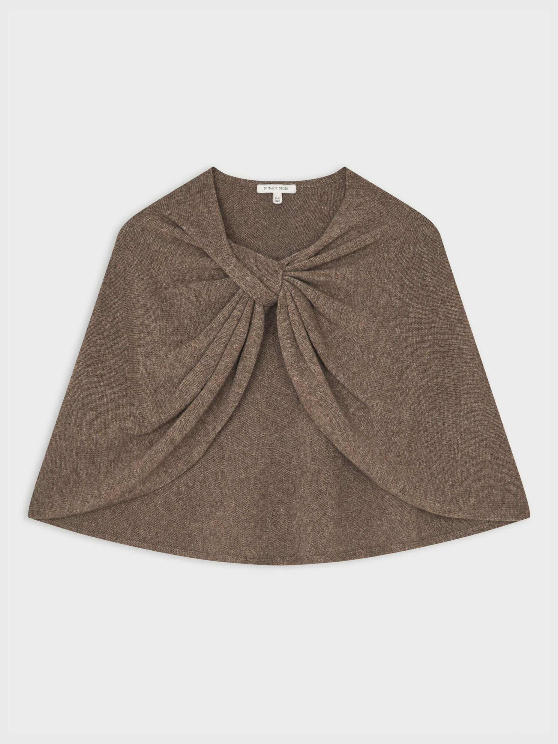 Pinne wool cape