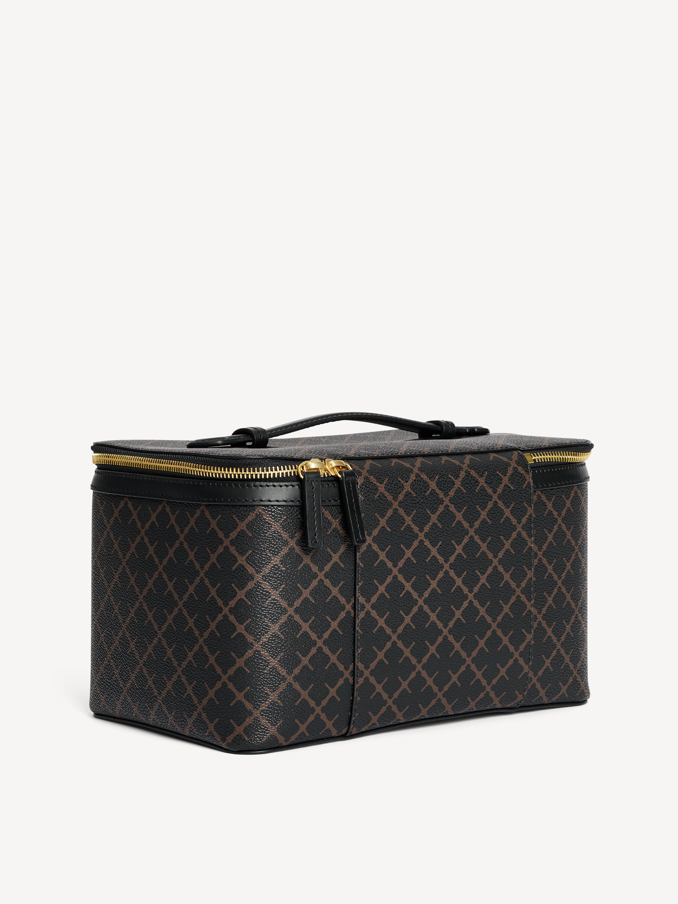 Bae Beauty cosmetics case