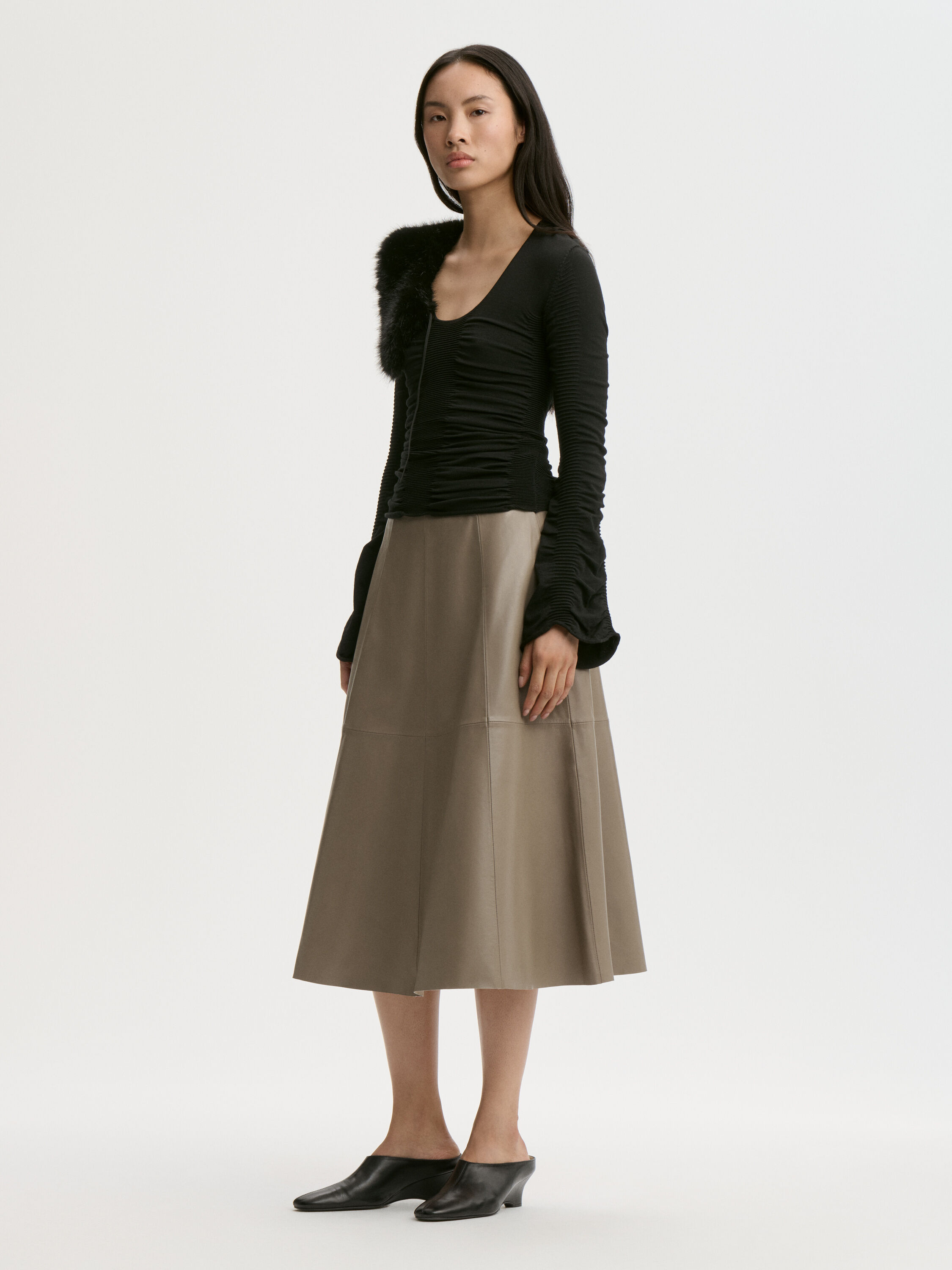 Josefin leather skirt
