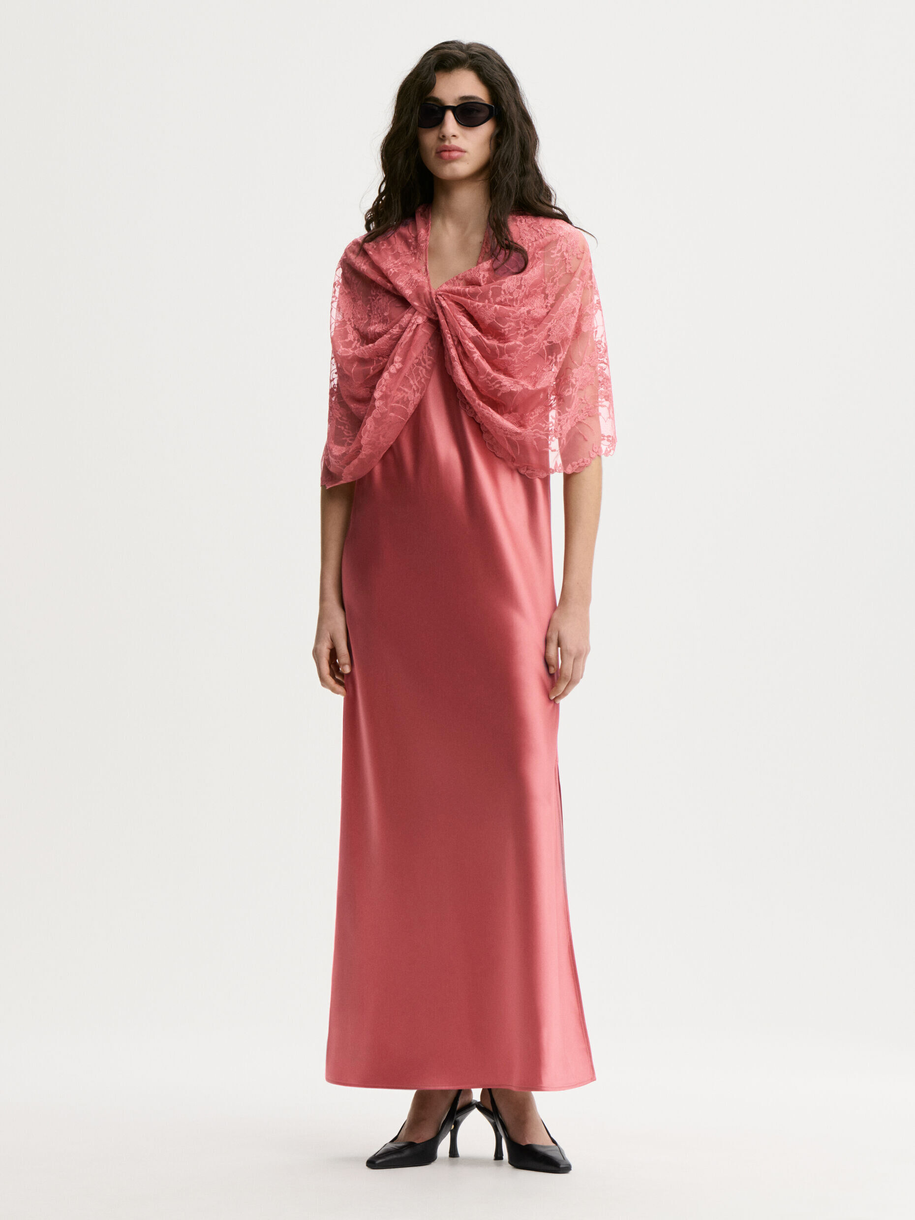 EXCLUSIVE: Pinlos Lace cape