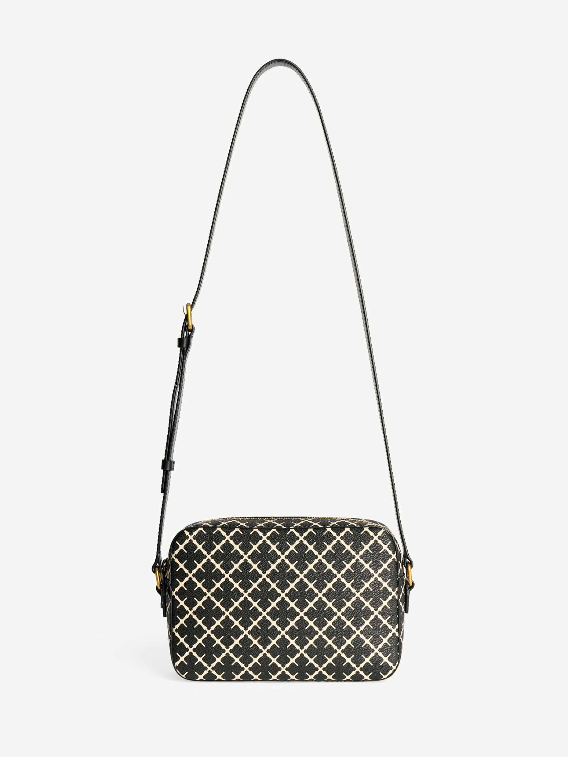 【M3】BY MALENE BIRGER ショルダーバッグ セール】 BY MALENE BIRGER MEELA ショルダーバッグ