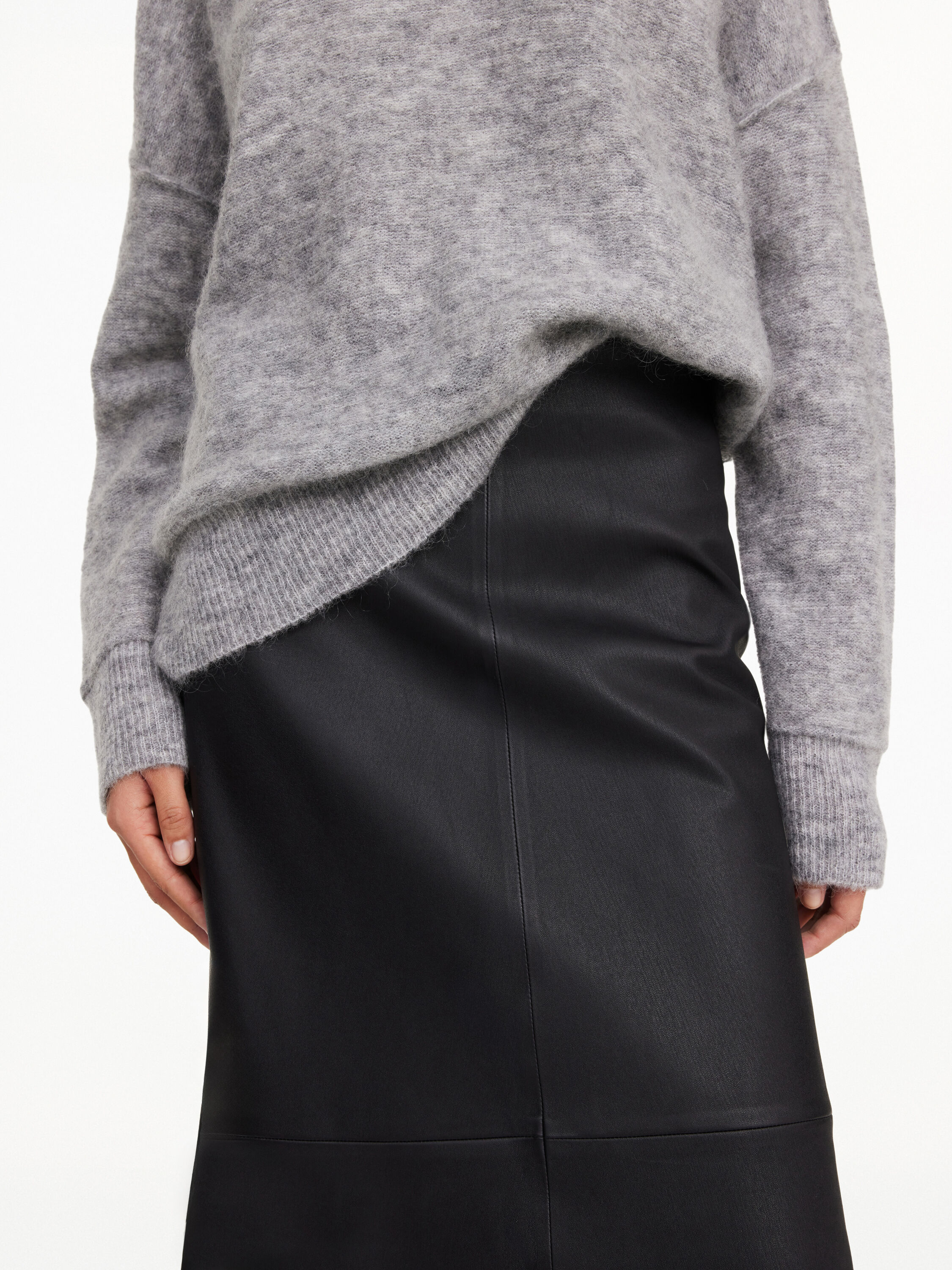 Simoas leather skirt
