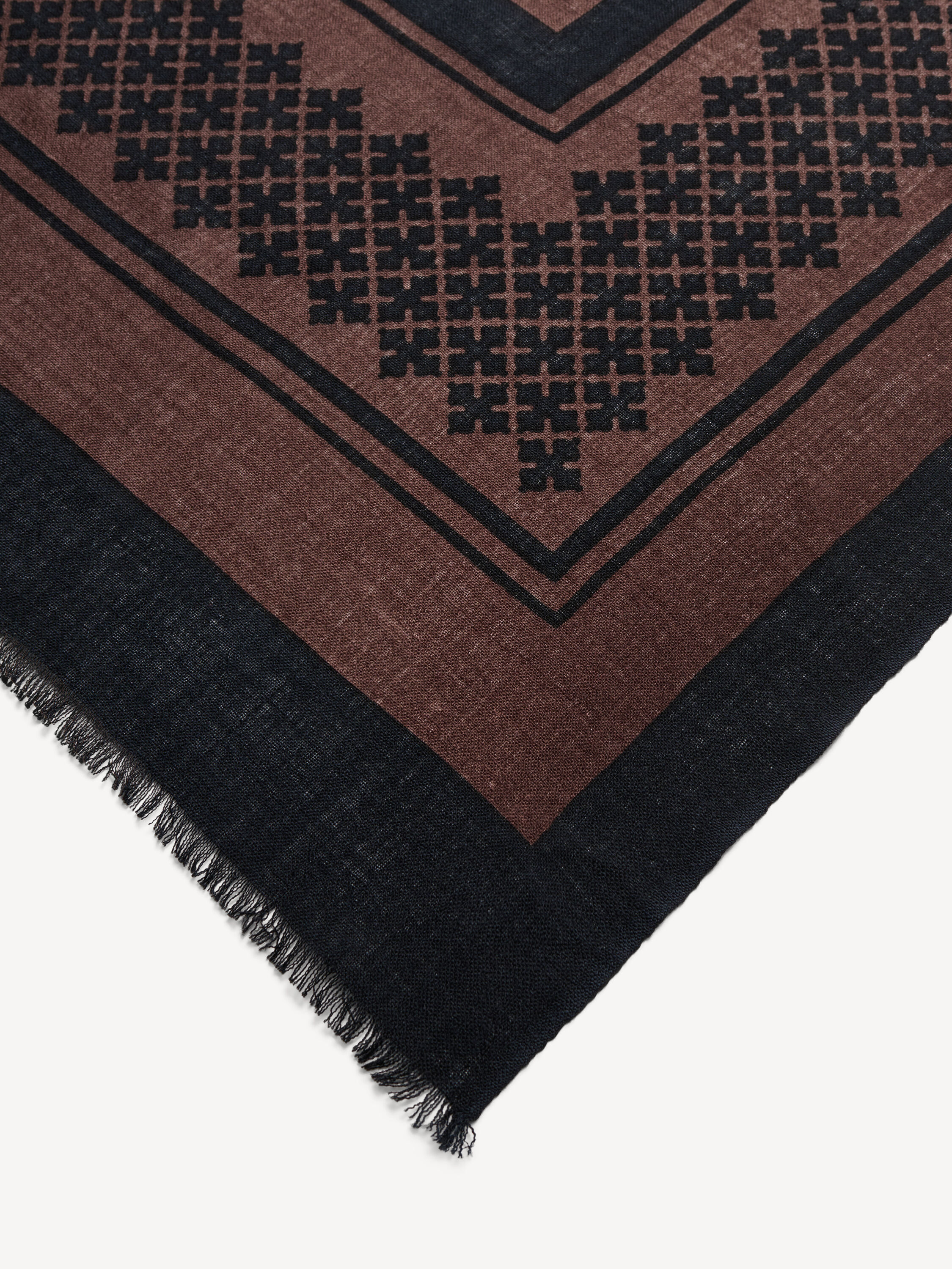 Julee wool scarf