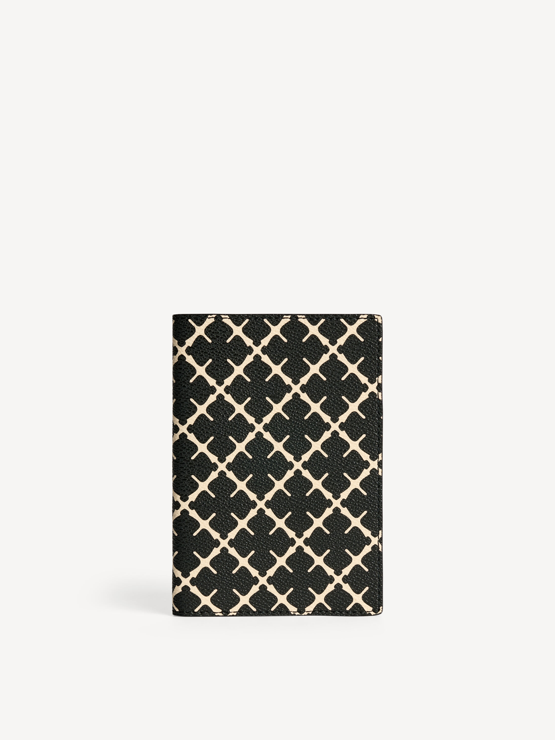 Ivy passport holder