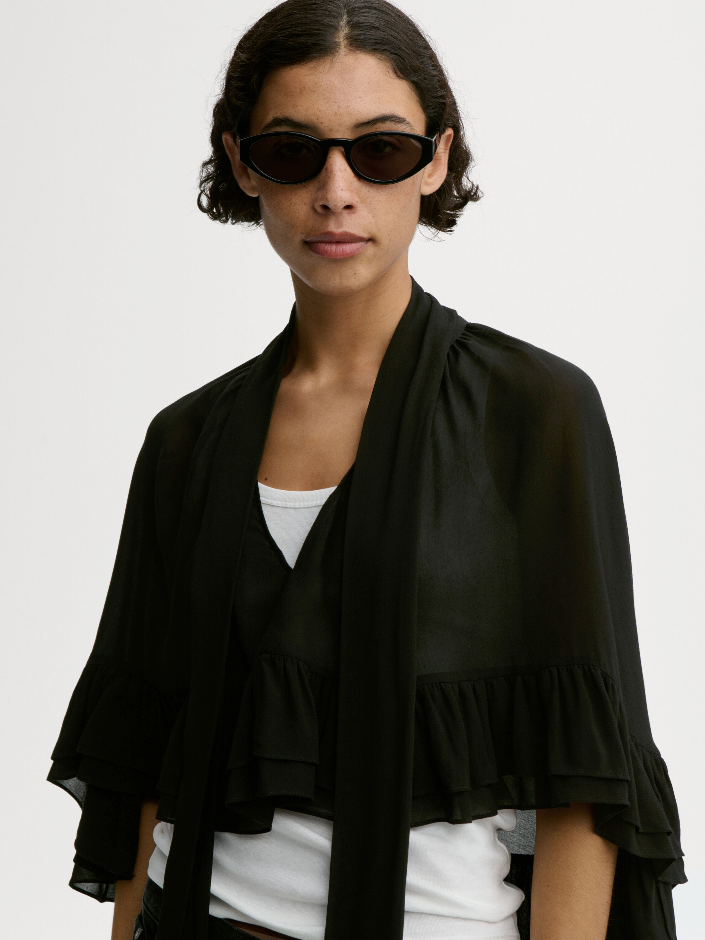 Cedi cape