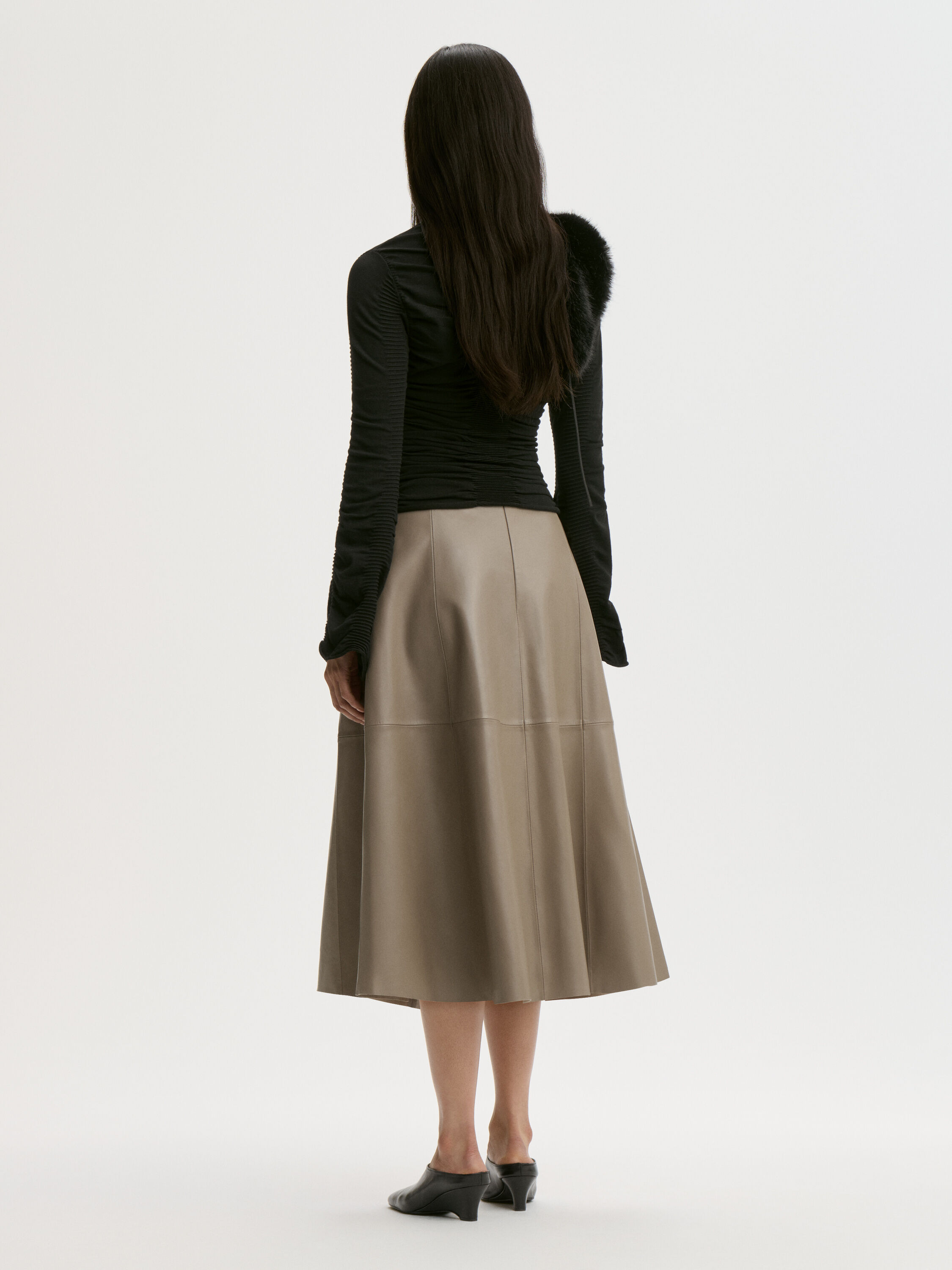 Josefin leather skirt