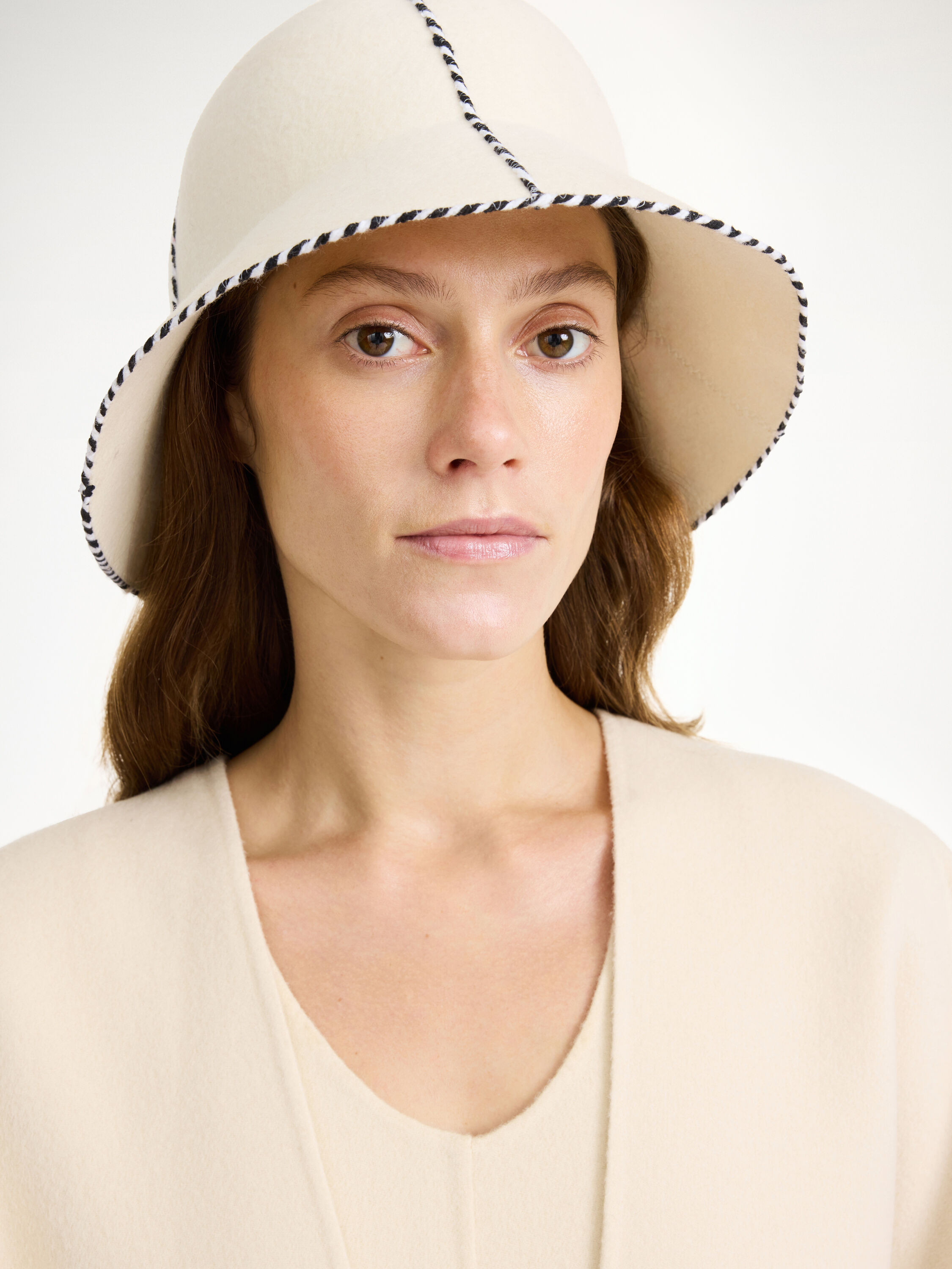 Ilmura wool hat