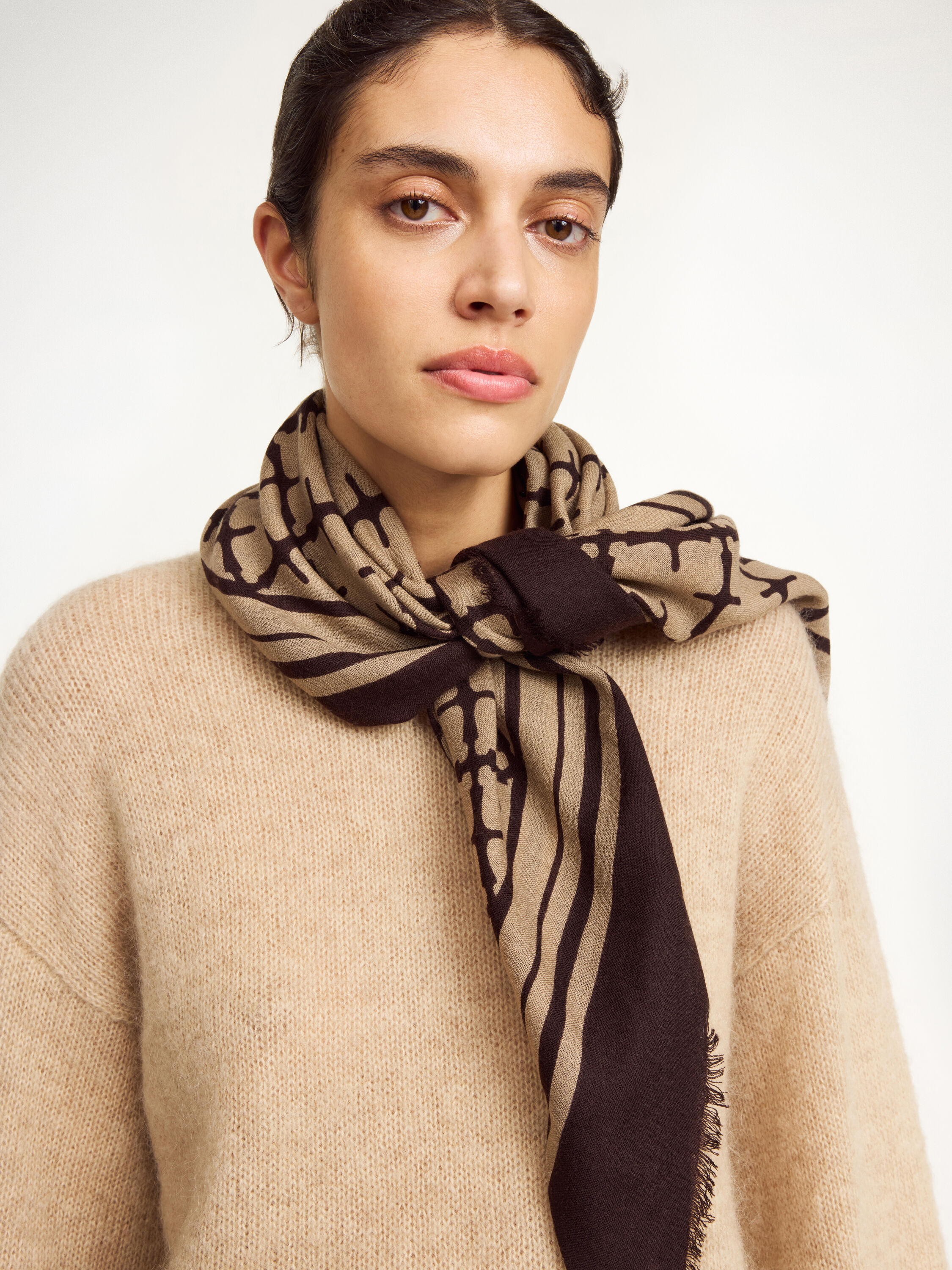 Cornelis wool scarf