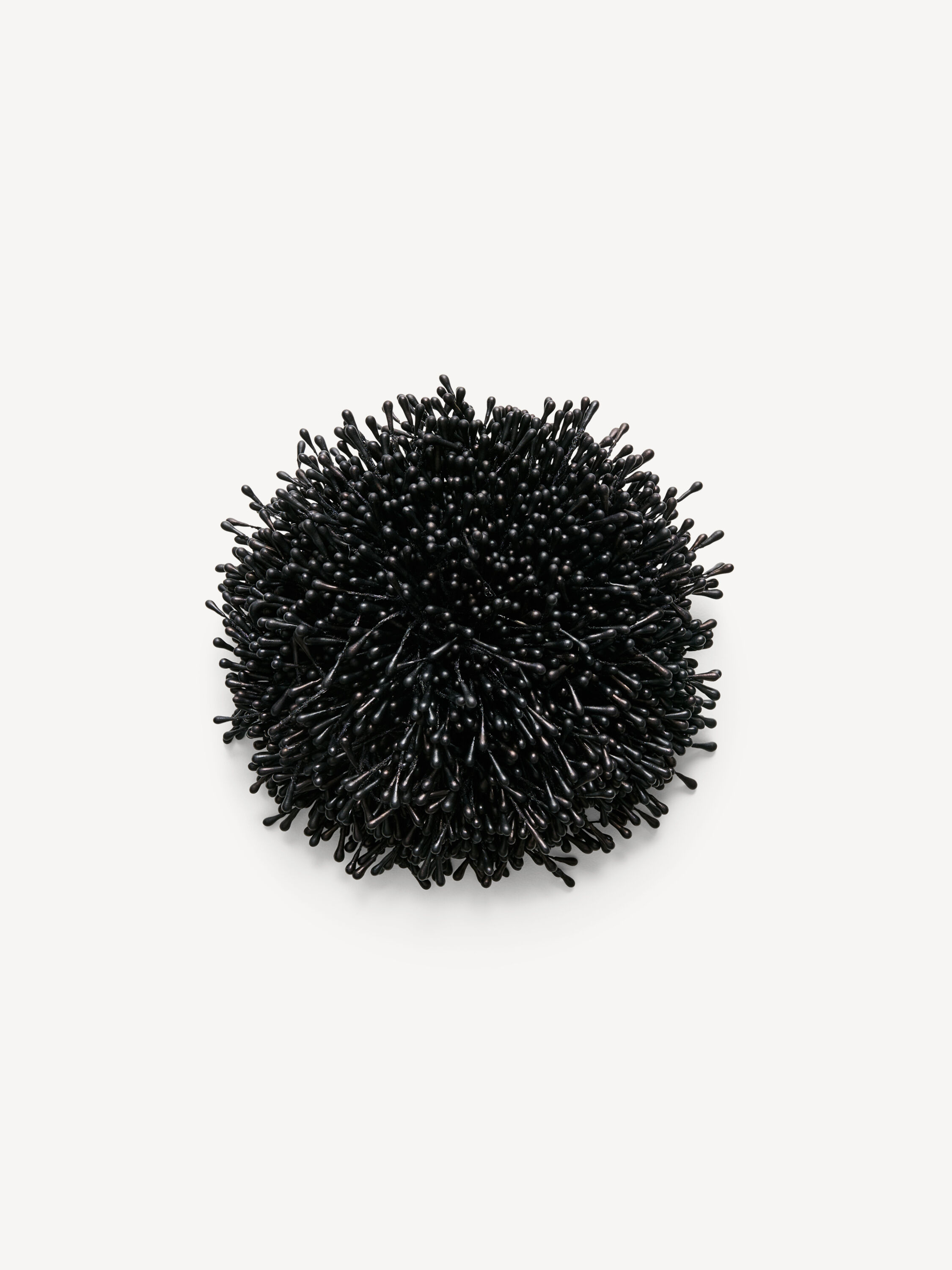 Henna brooch