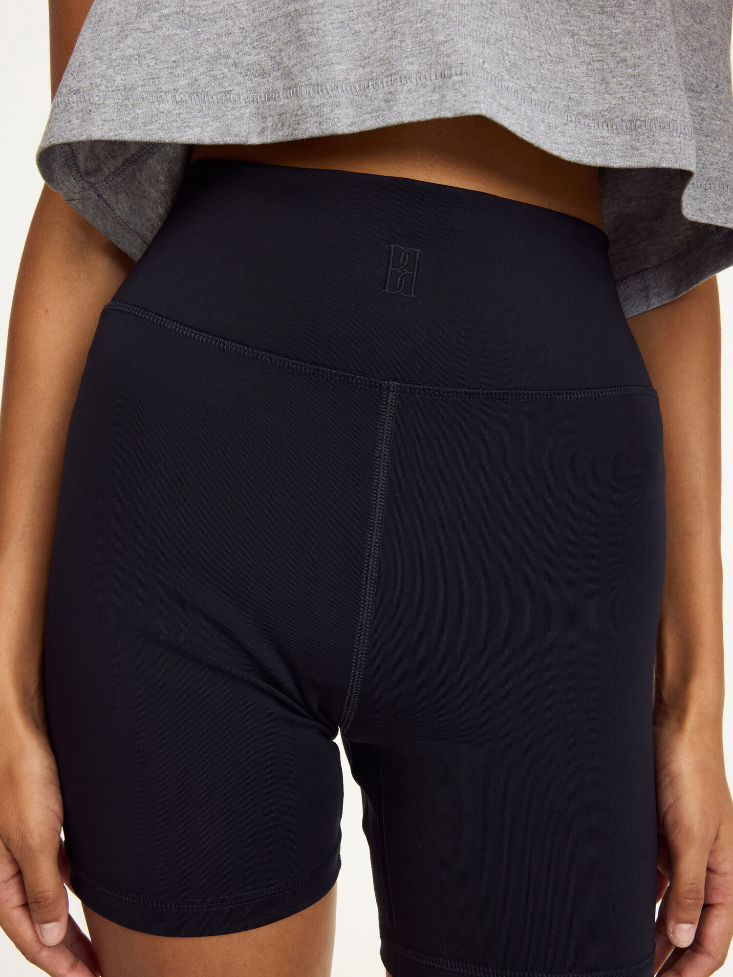 Siola atheletic shorts