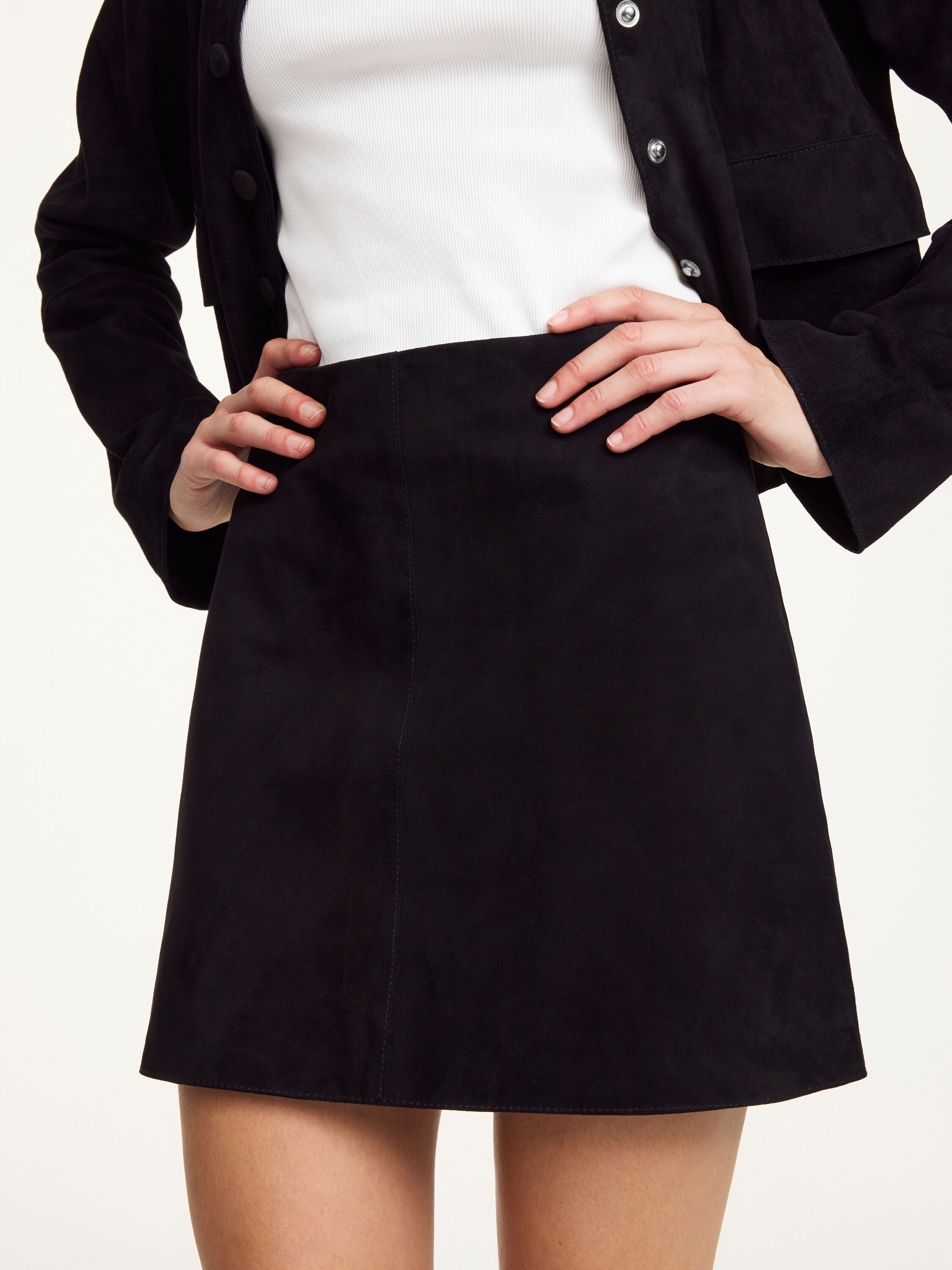 Mini-jupe en daim Nola