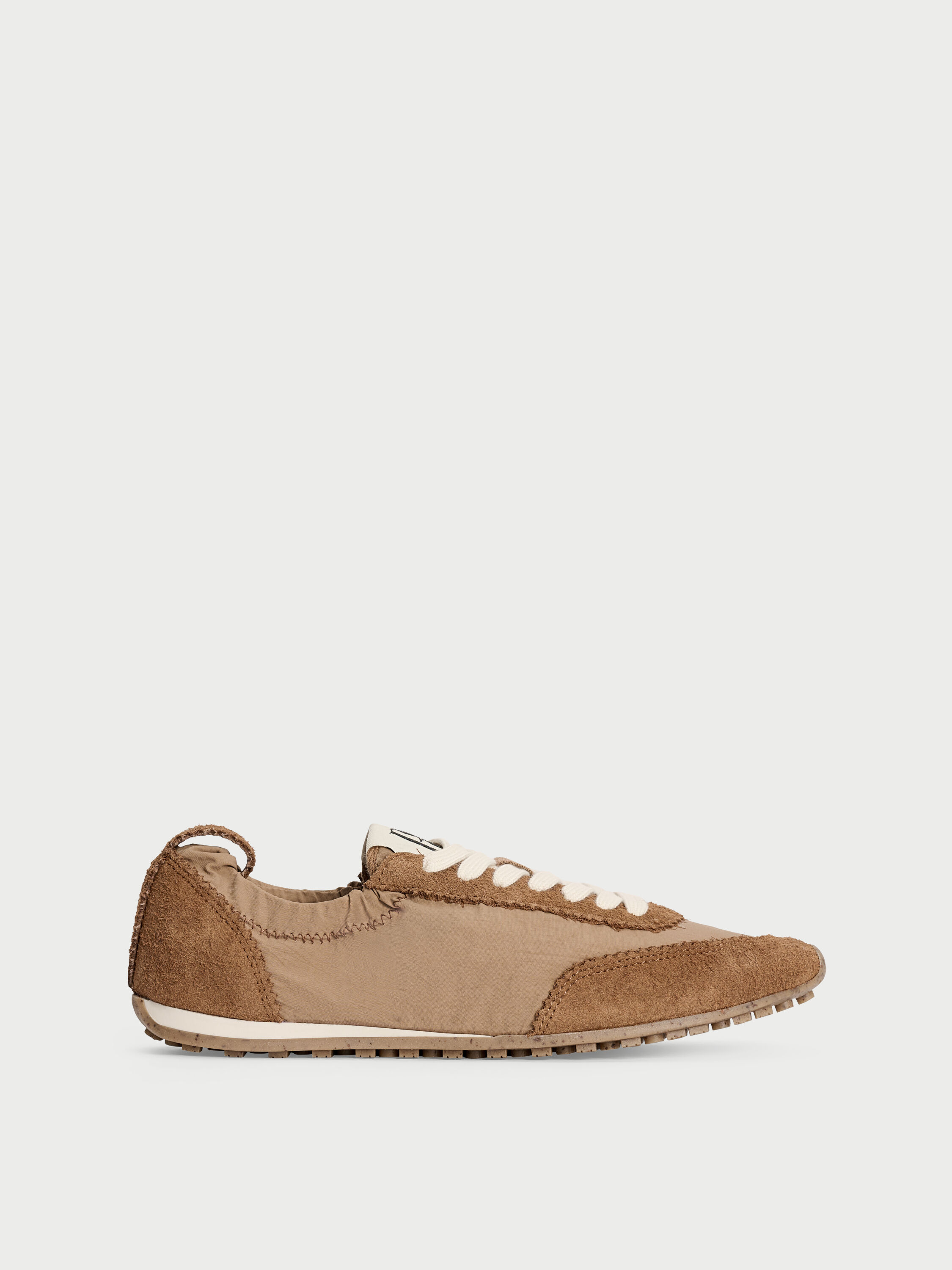 EXCLUSIVE: Noemi sneakers