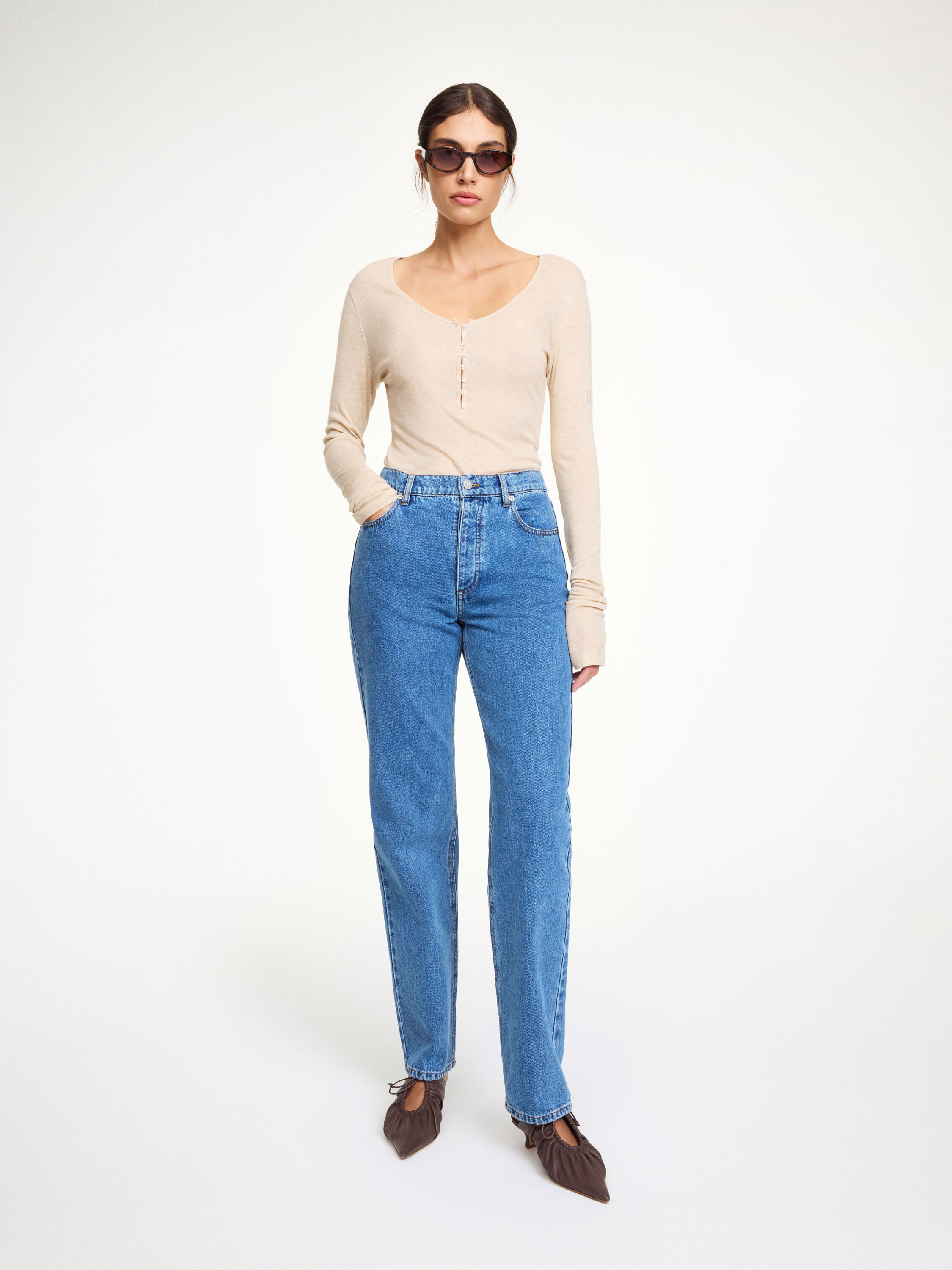 デニム・ジーパン BY MALENE BIRGER Women Denim Pants VINOLA 23L BLUE By Malene Birger Vinola Jeans | Blue | FARFETCH RO