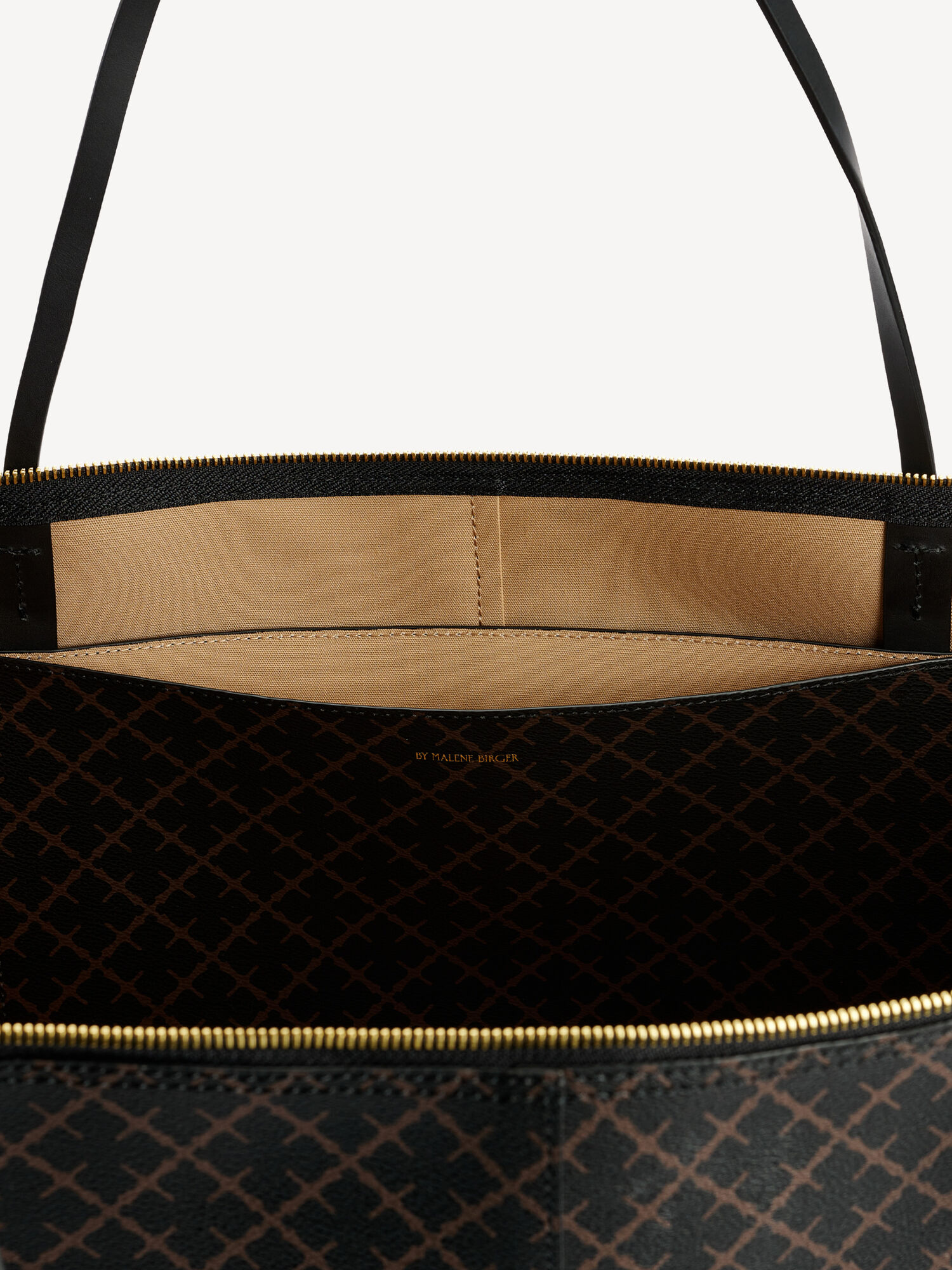 Leesa tote bag