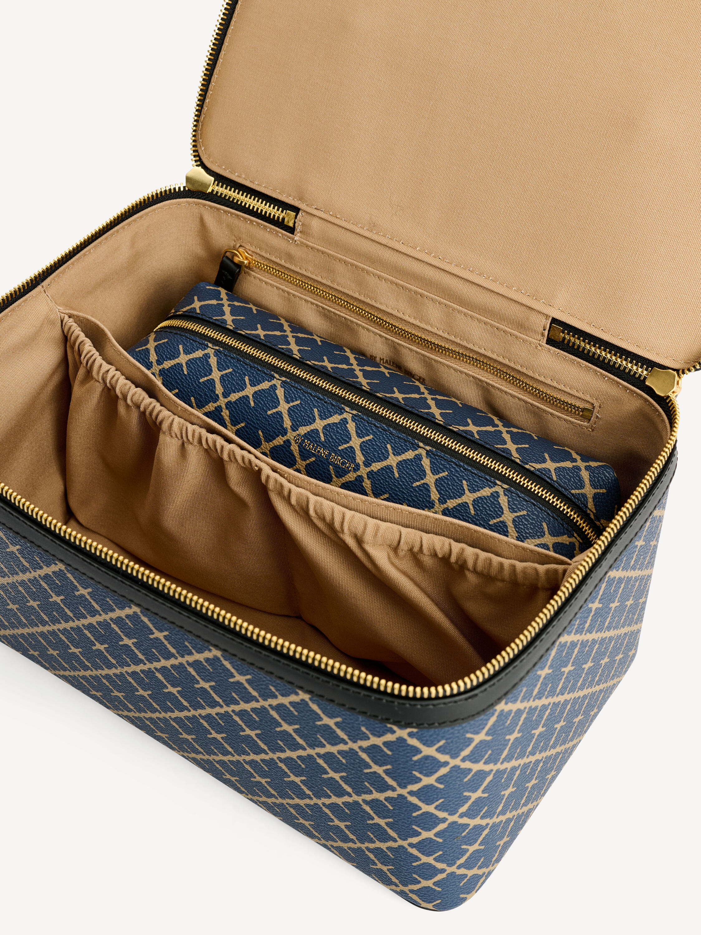 Bae Beauty cosmetics case