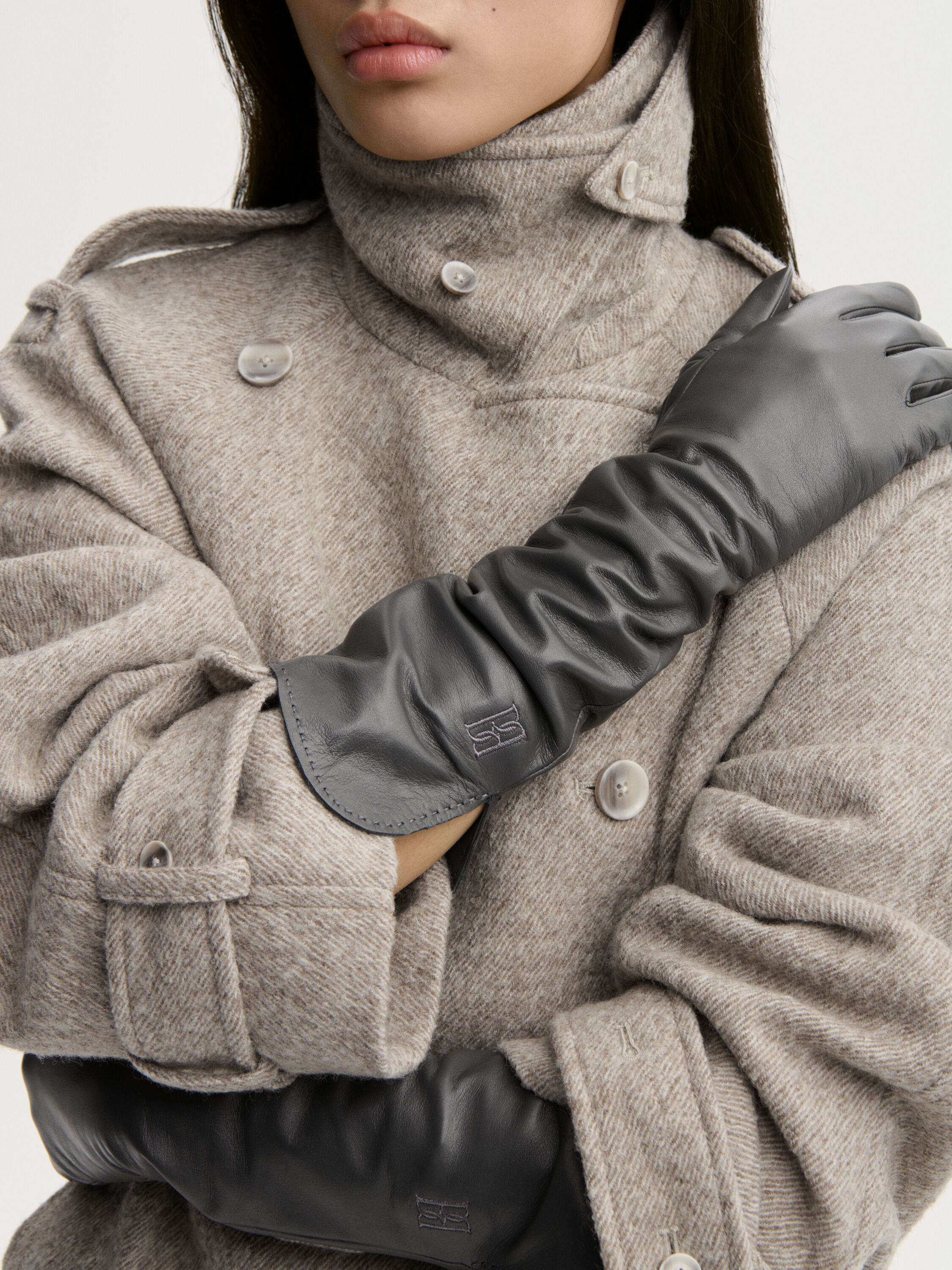 Gemilo leather gloves