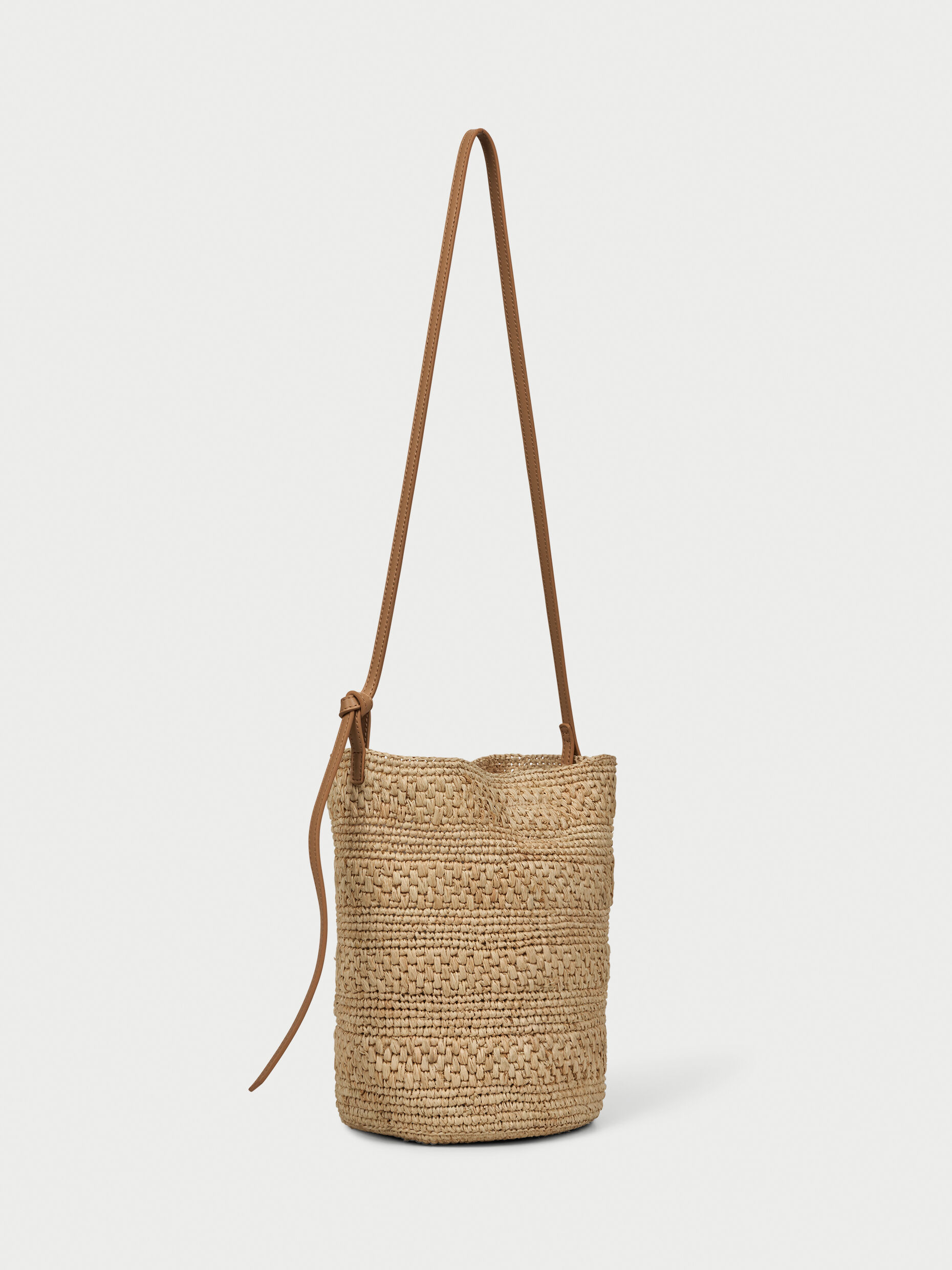 Mirabellee straw bucket bag