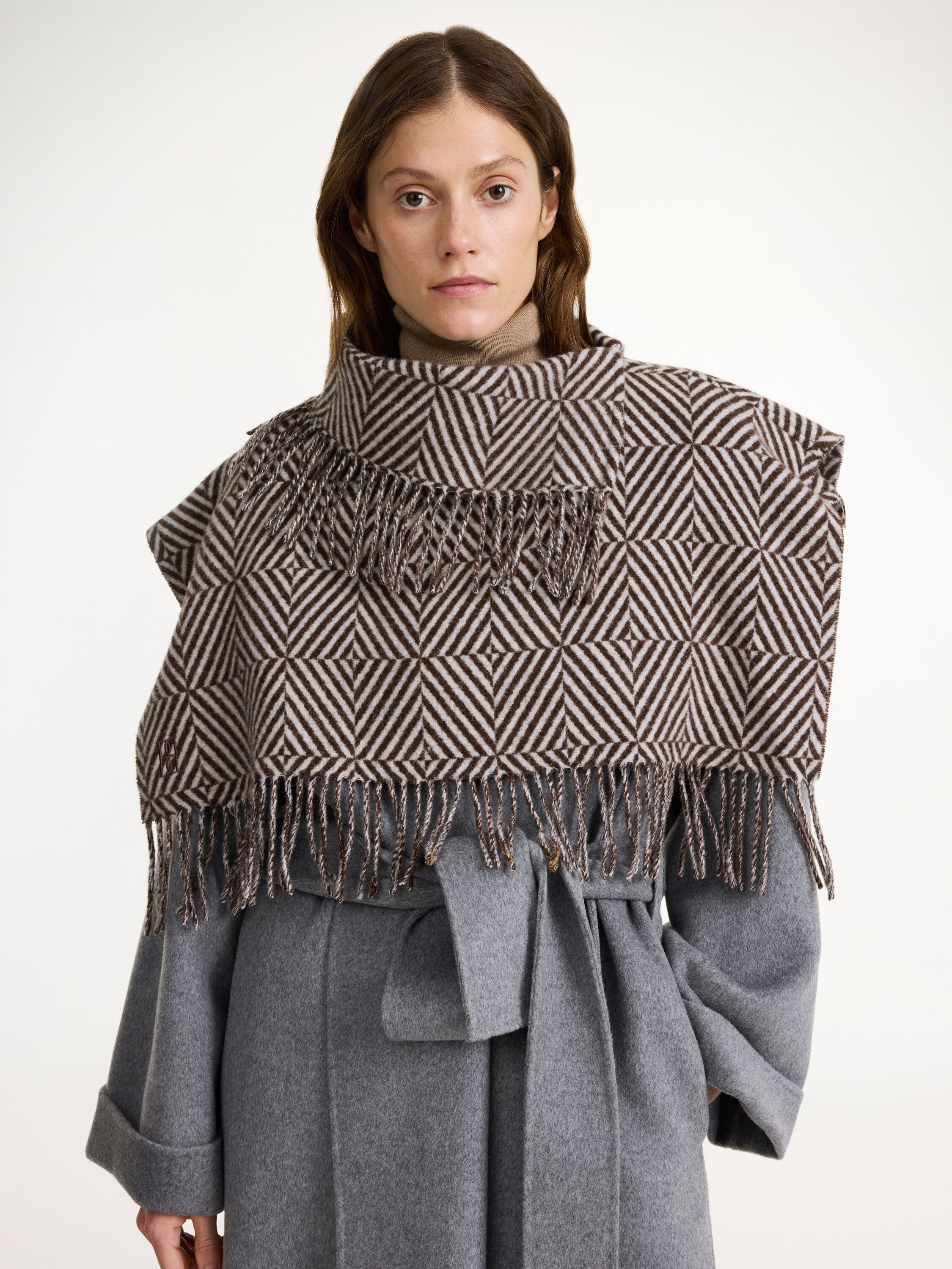 Turtlas wool bib