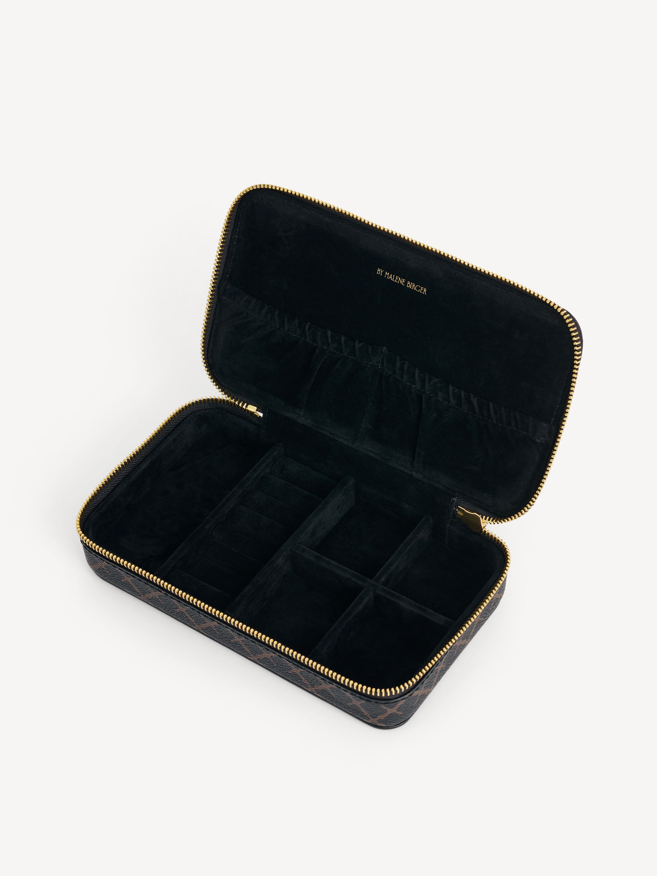 Bae Cher jewellery case