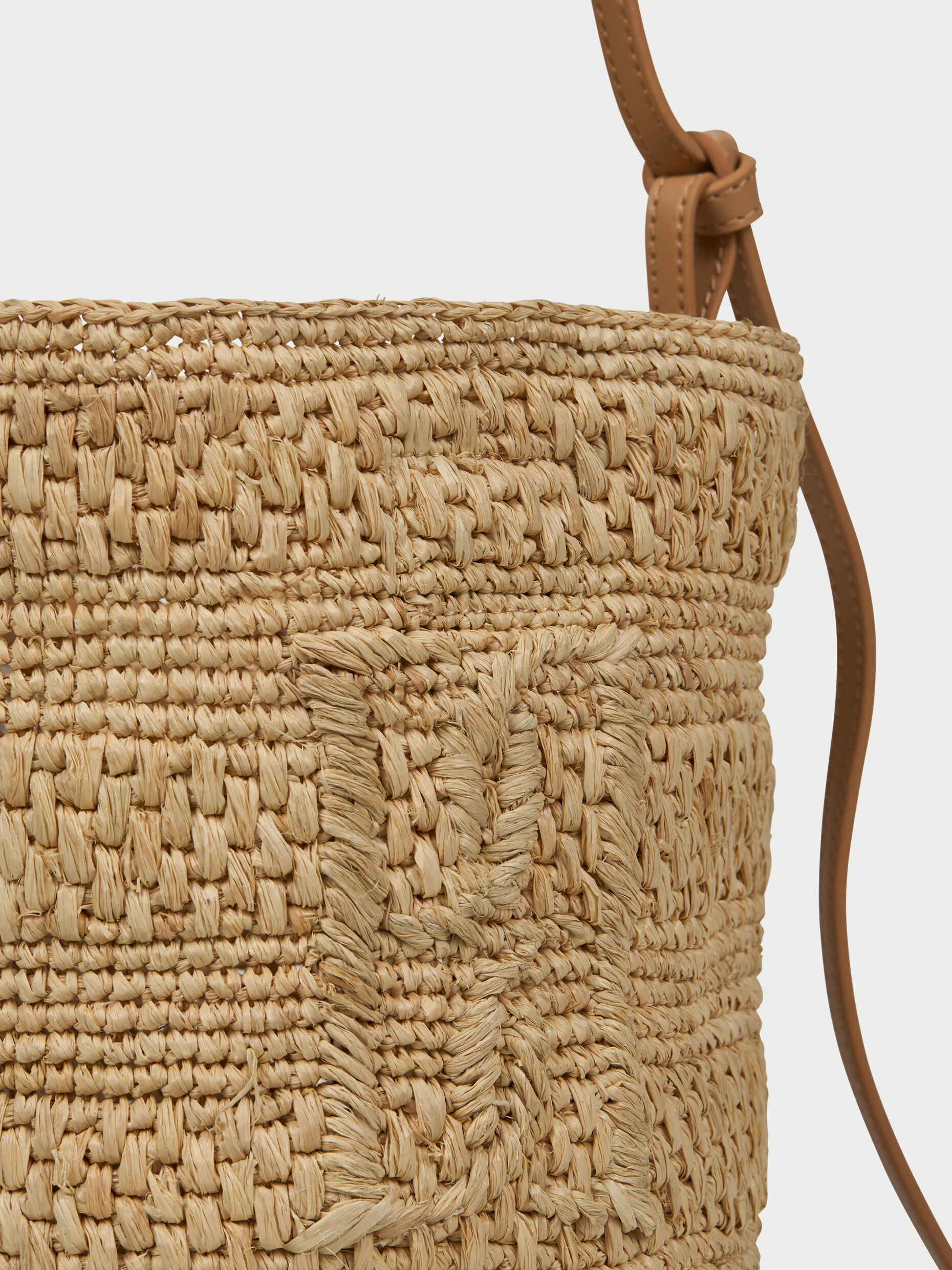 Mirabellee straw bucket bag