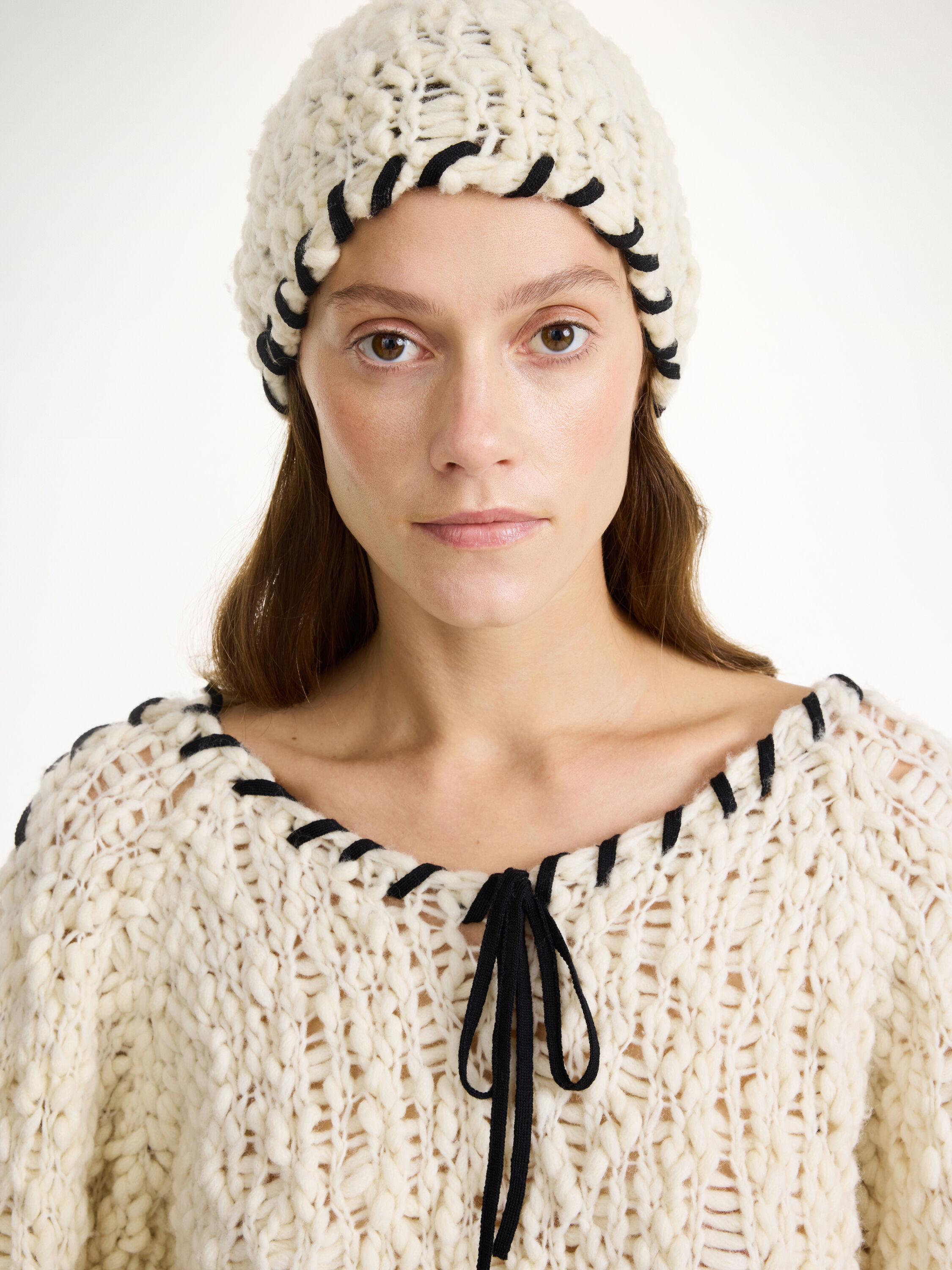 Mossy wool hat