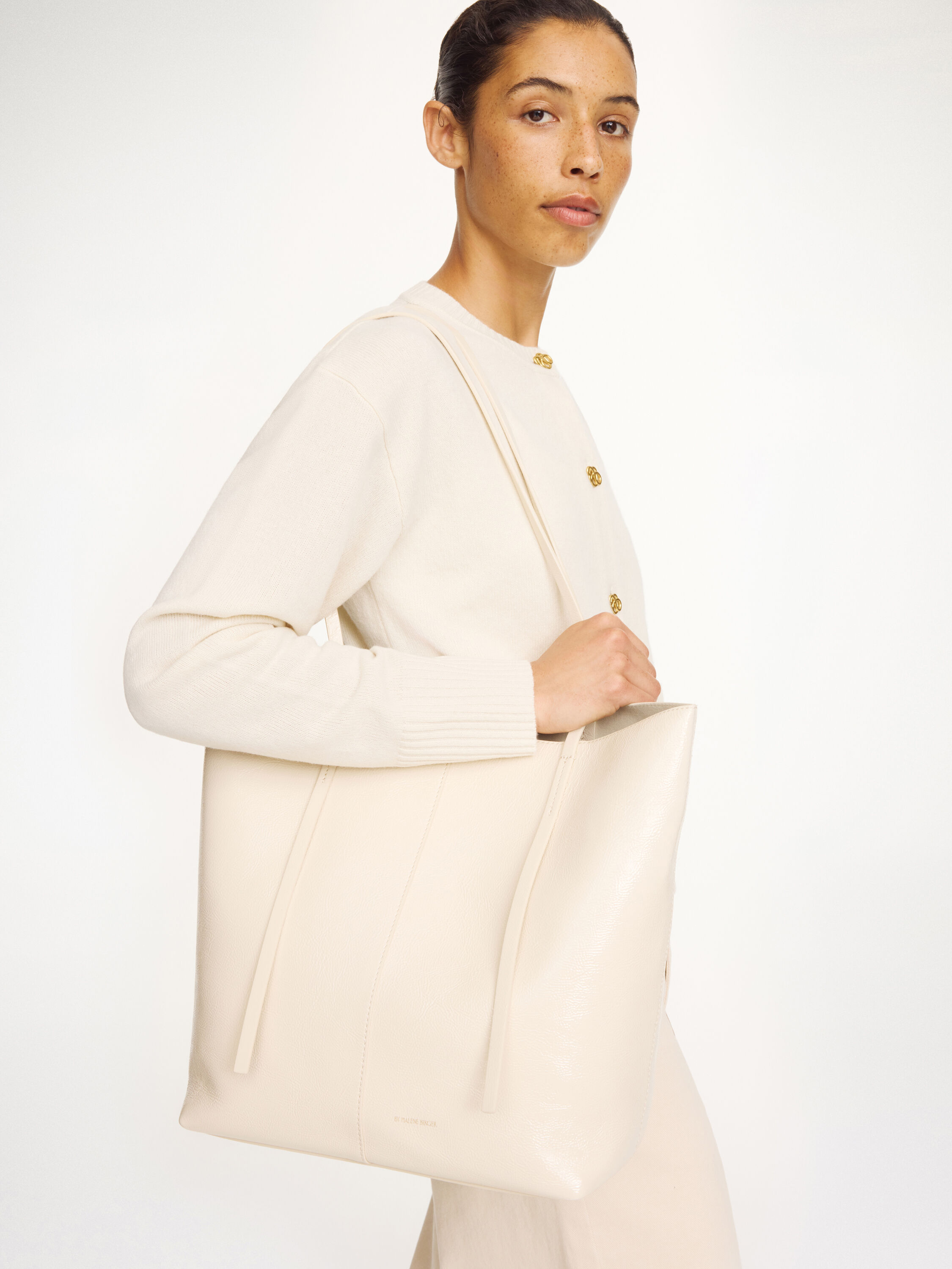 Abilso Patent leather tote