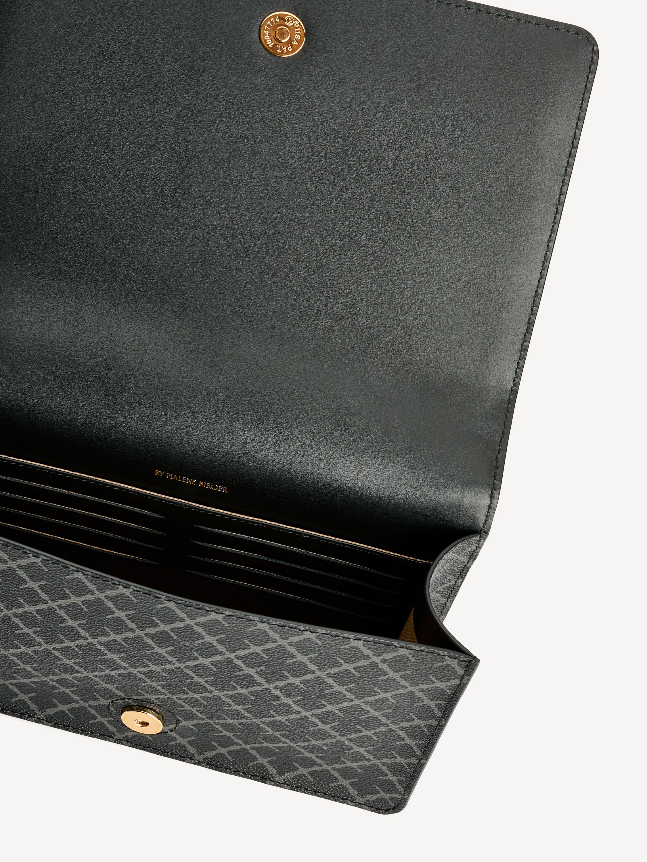 Loennas shoulder bag