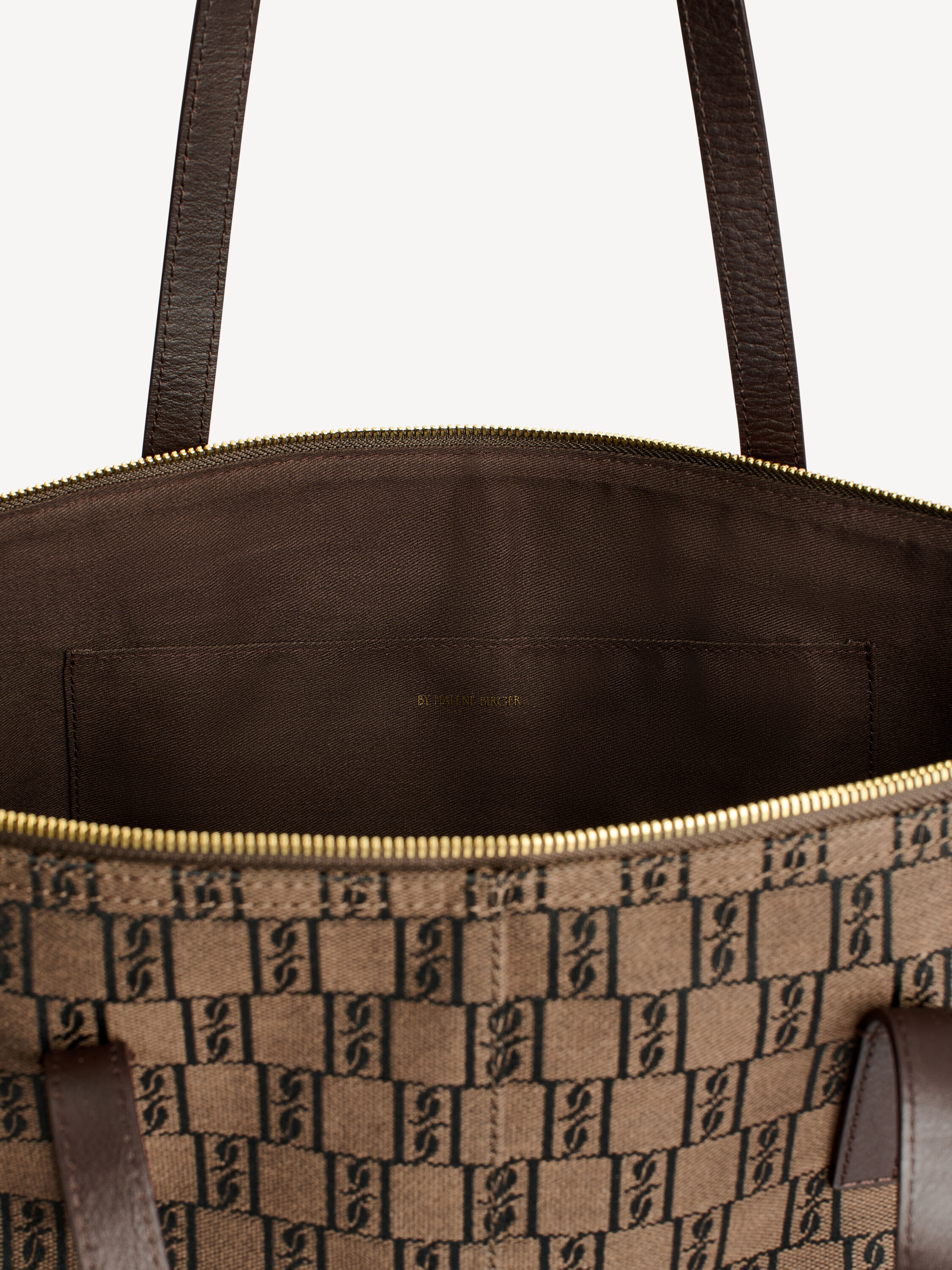 Carva printed tote bag