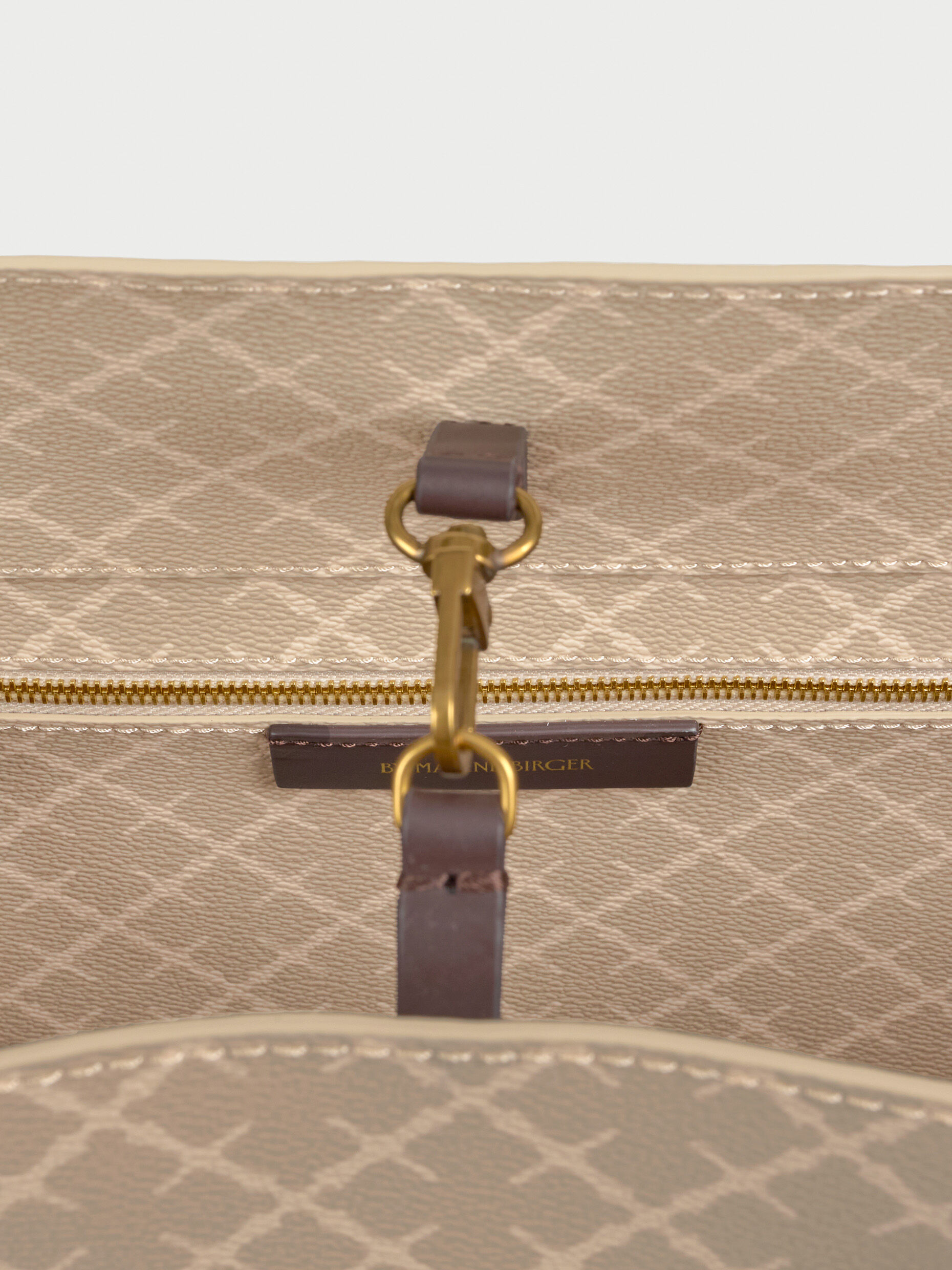 Abi printed tote bag