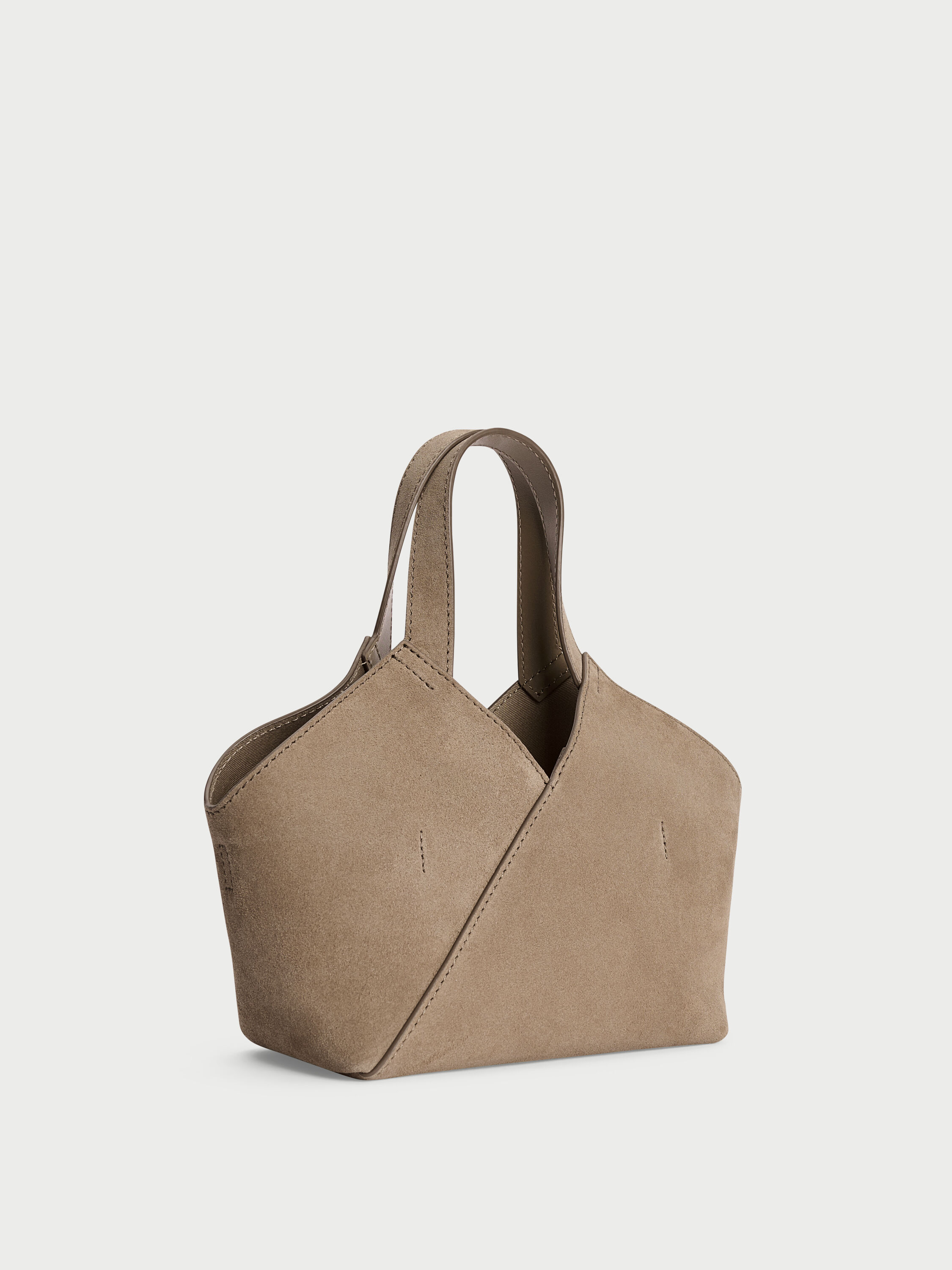 Lullie leather bag