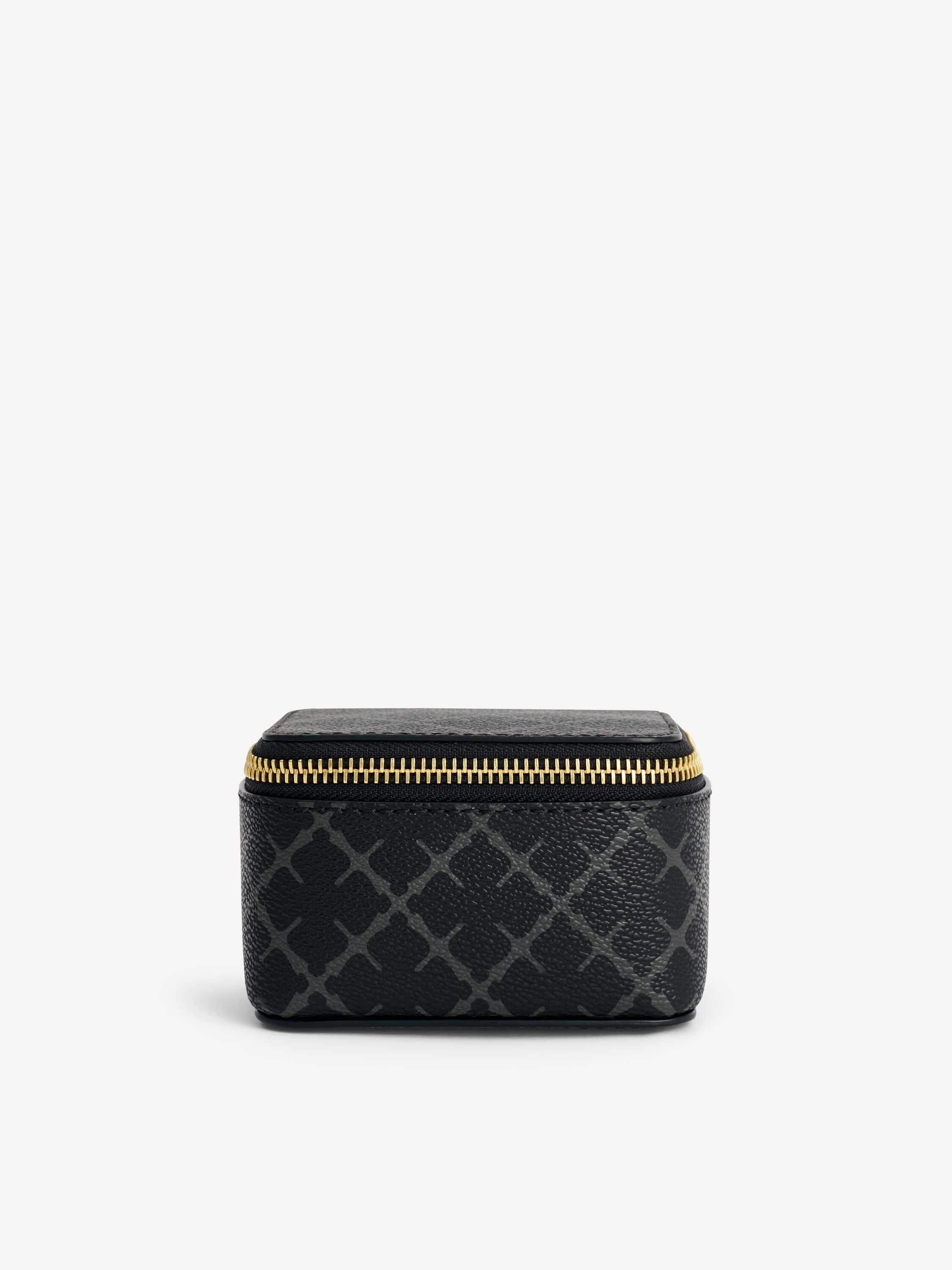 【新品】BY MALENE BIRGER ポーチ【元値 2万6千円】 新品】BY MALENE BIRGER ポーチ【元値 2万6】