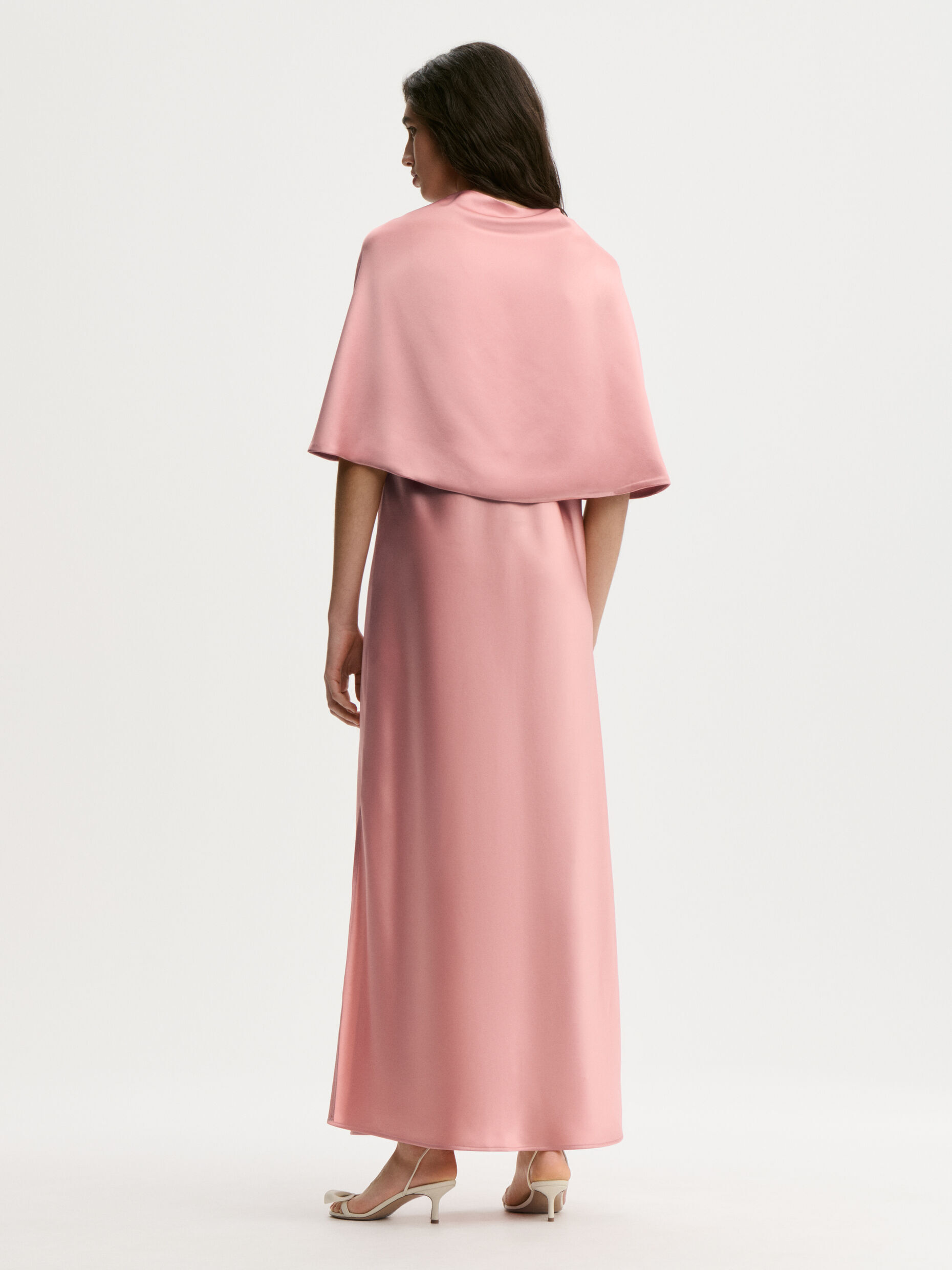 Pinlos cape