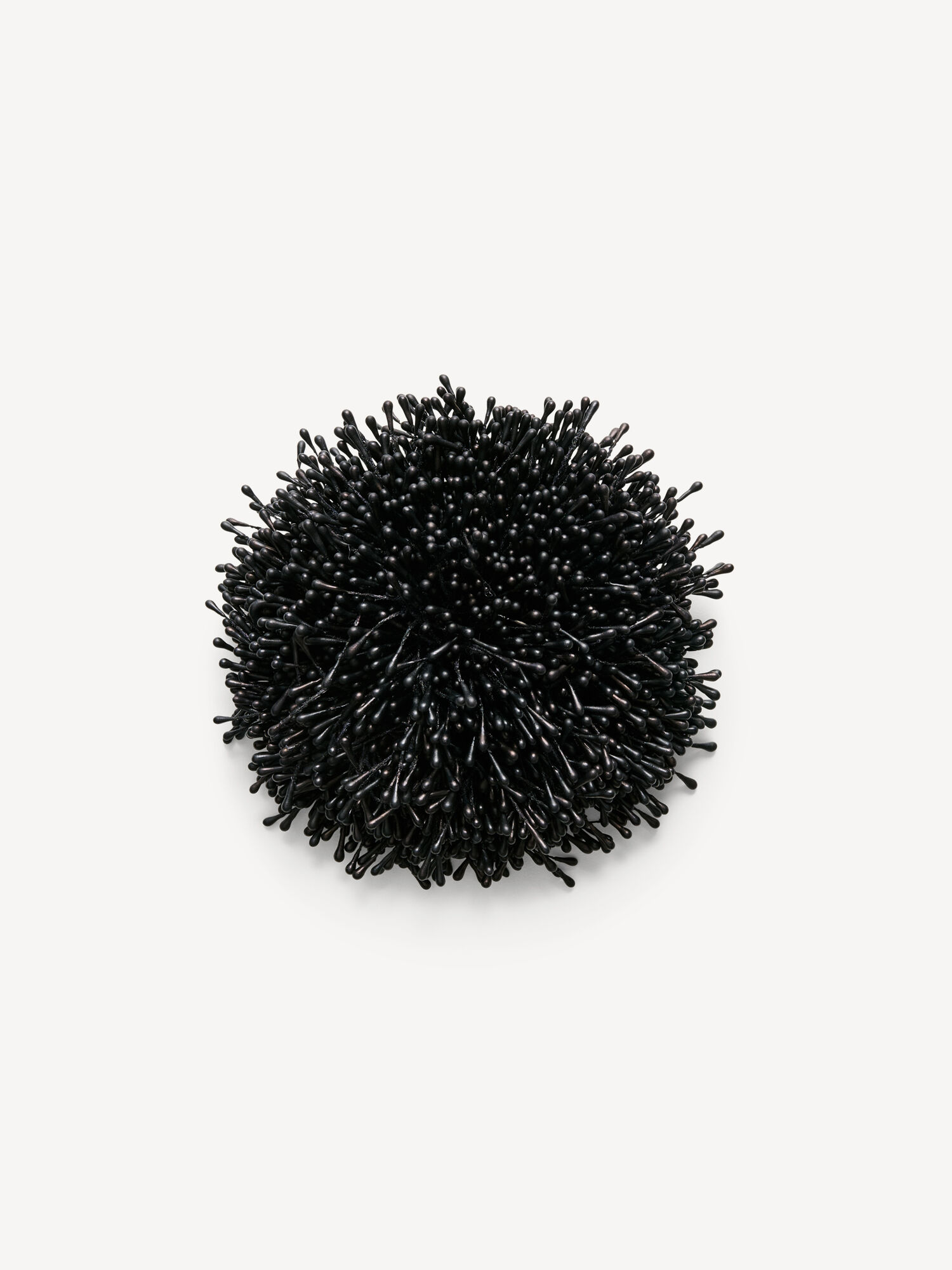 Henna brooch