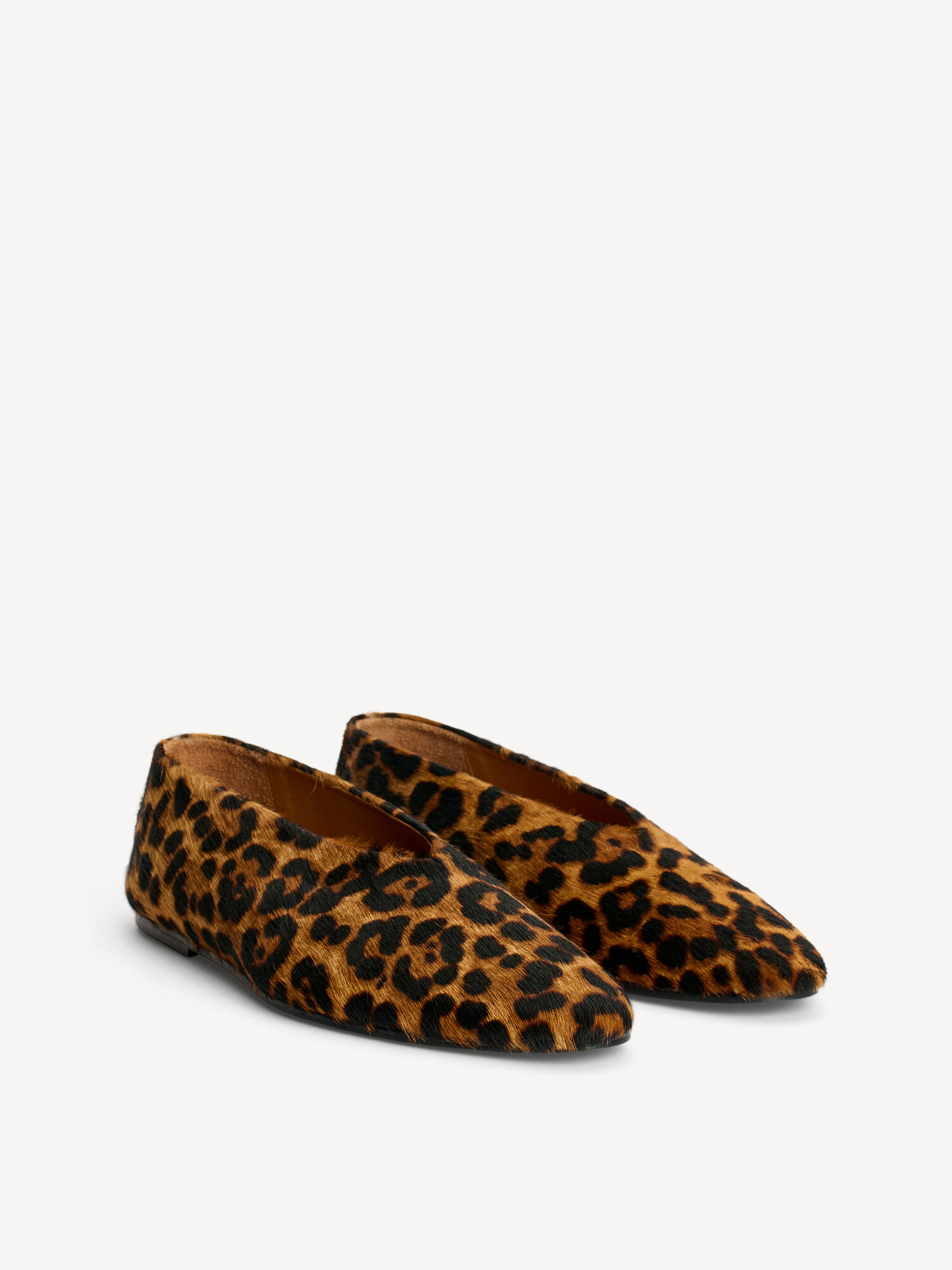 Merina Leo leather flats