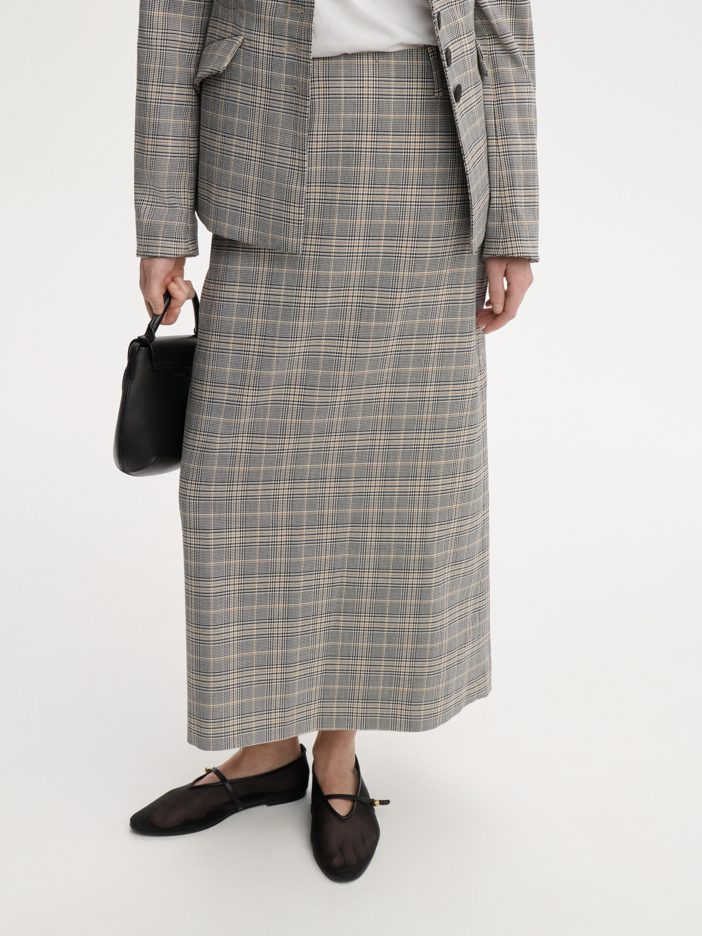 EXCLUSIVE: Palomie Suit maxi skirt