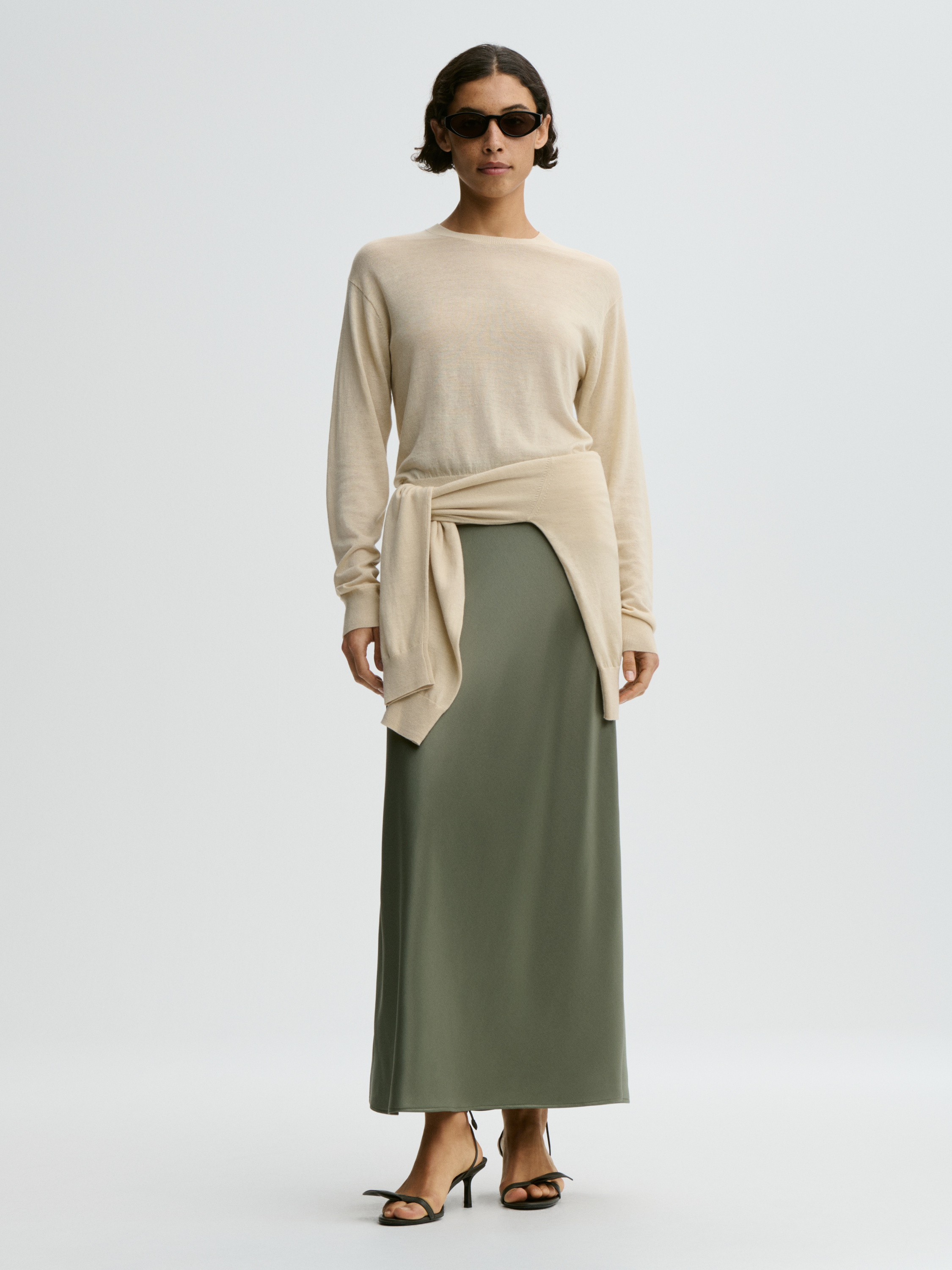 Mantea Sweater