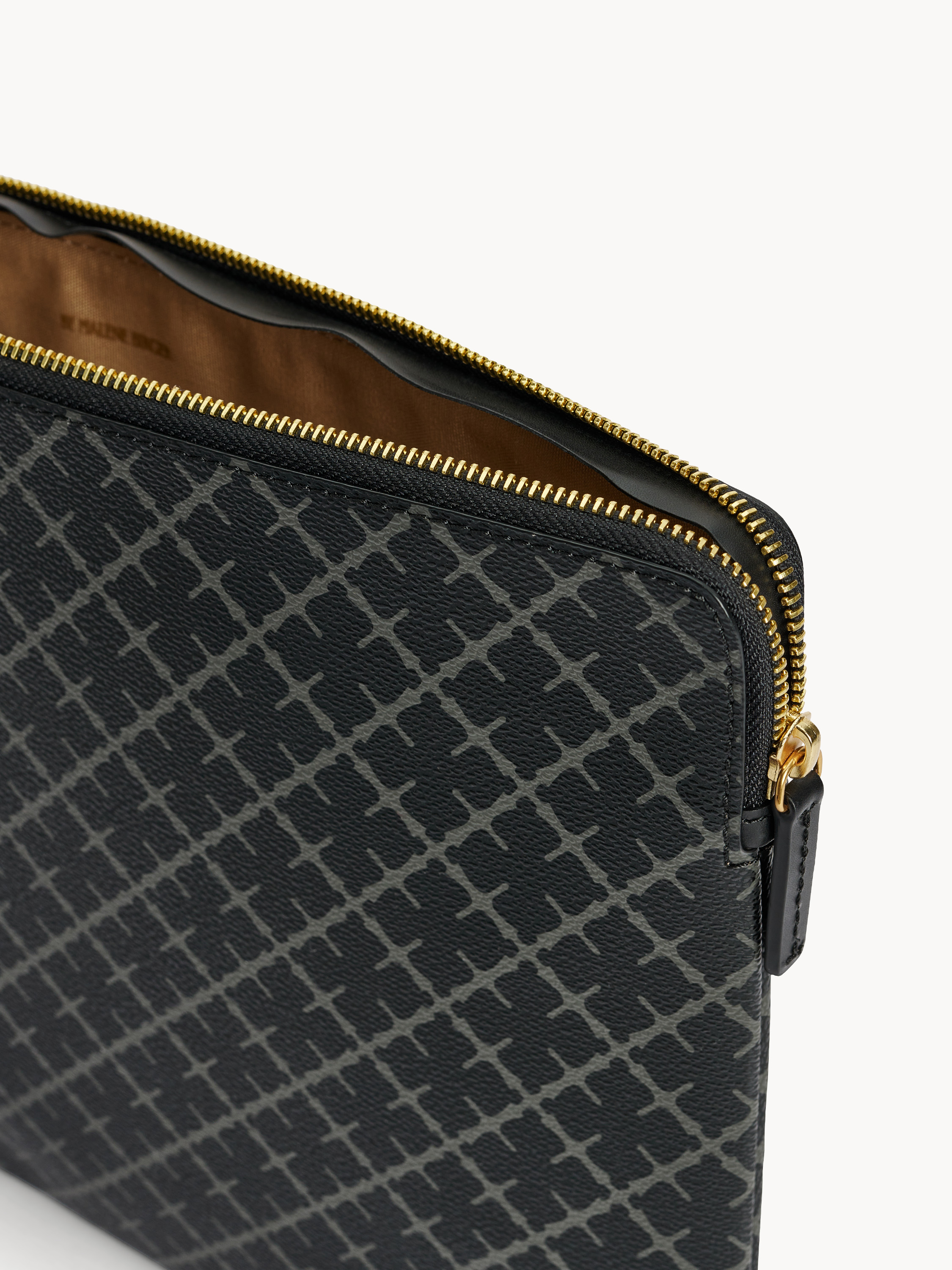 By Malene Birger Ivy Laptop Case In Charcoal