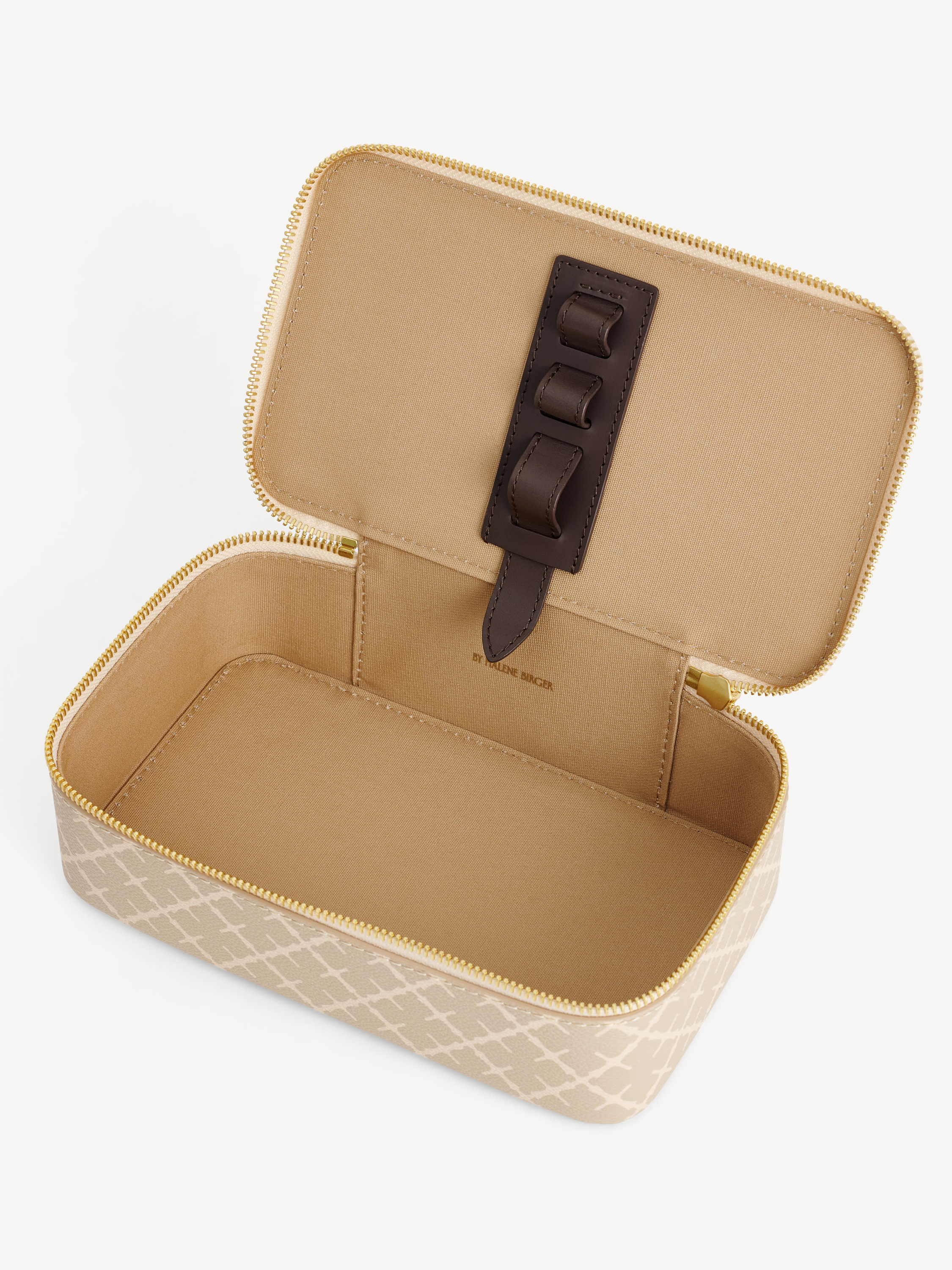 By Malene Birger Bae Cosmetic Case In Feather