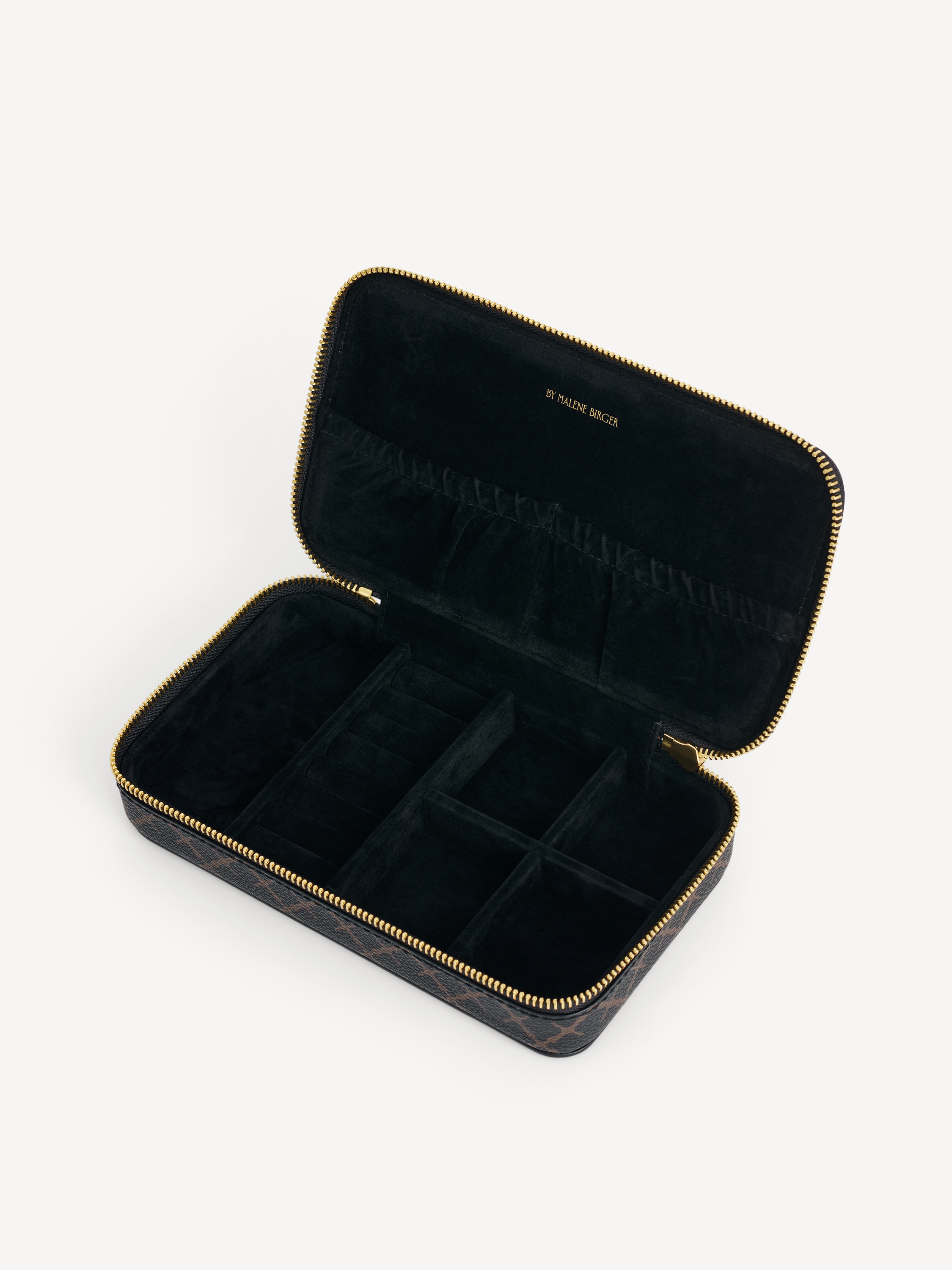 By Malene Birger Bae Cher Jewellery Case In Dark Chokolate