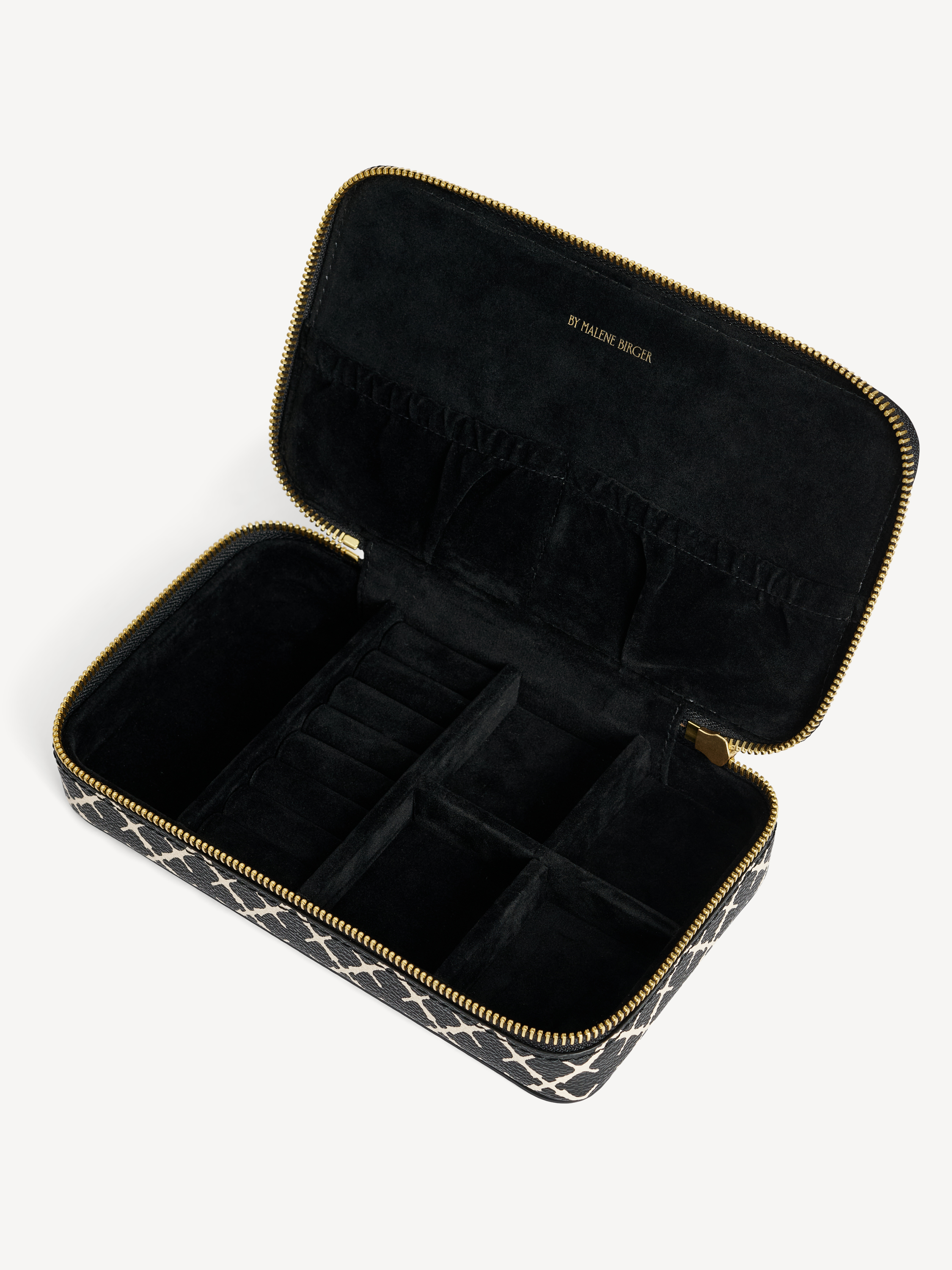 By Malene Birger Bae Cher Jewellery Case In Black