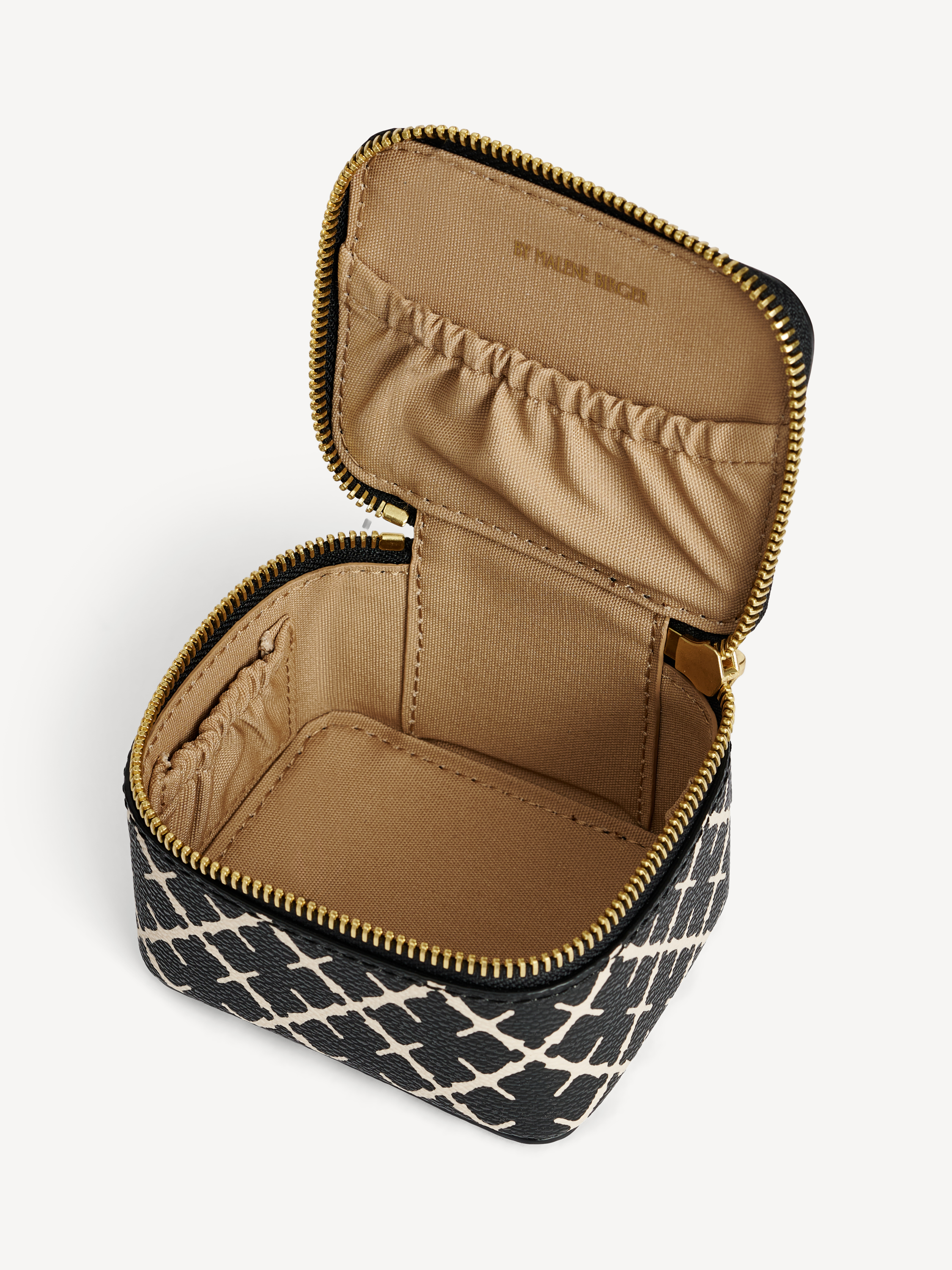 By Malene Birger Bae Bijoux Jewellery Bag In Black