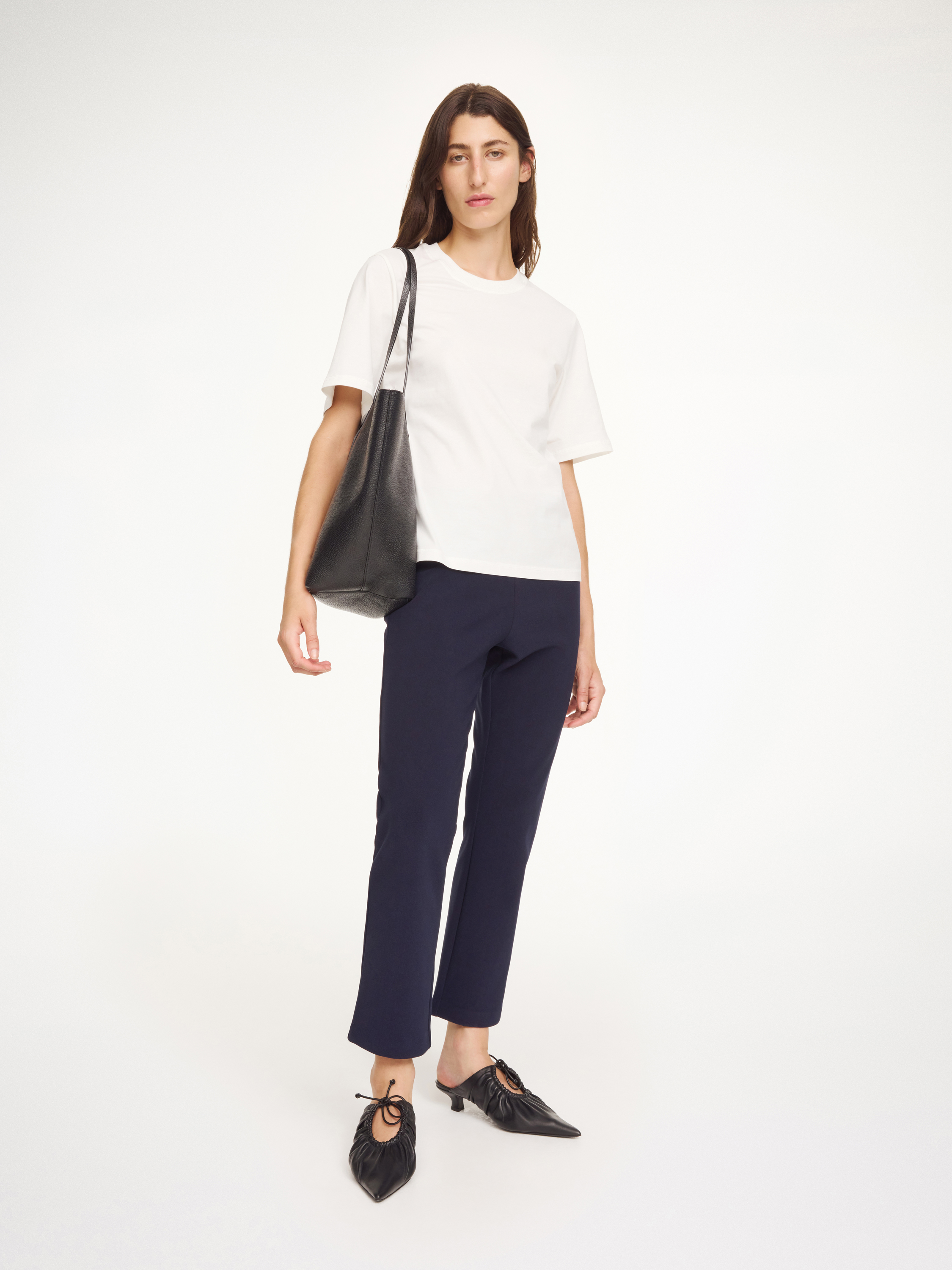 By Malene Birger Vilea Cropped Trousers In Black