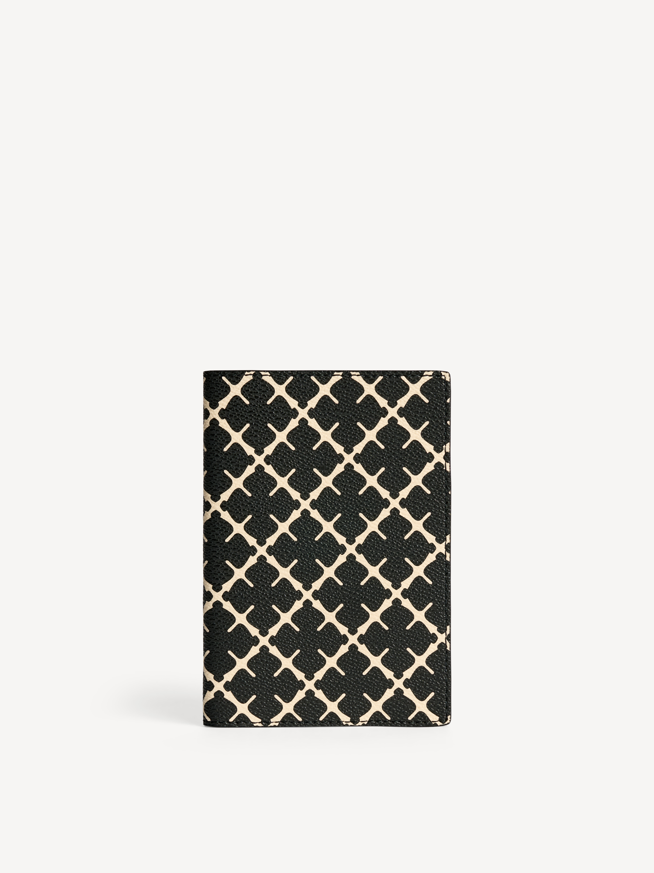 By Malene Birger Kvinno Svart Ivy Passport Holder